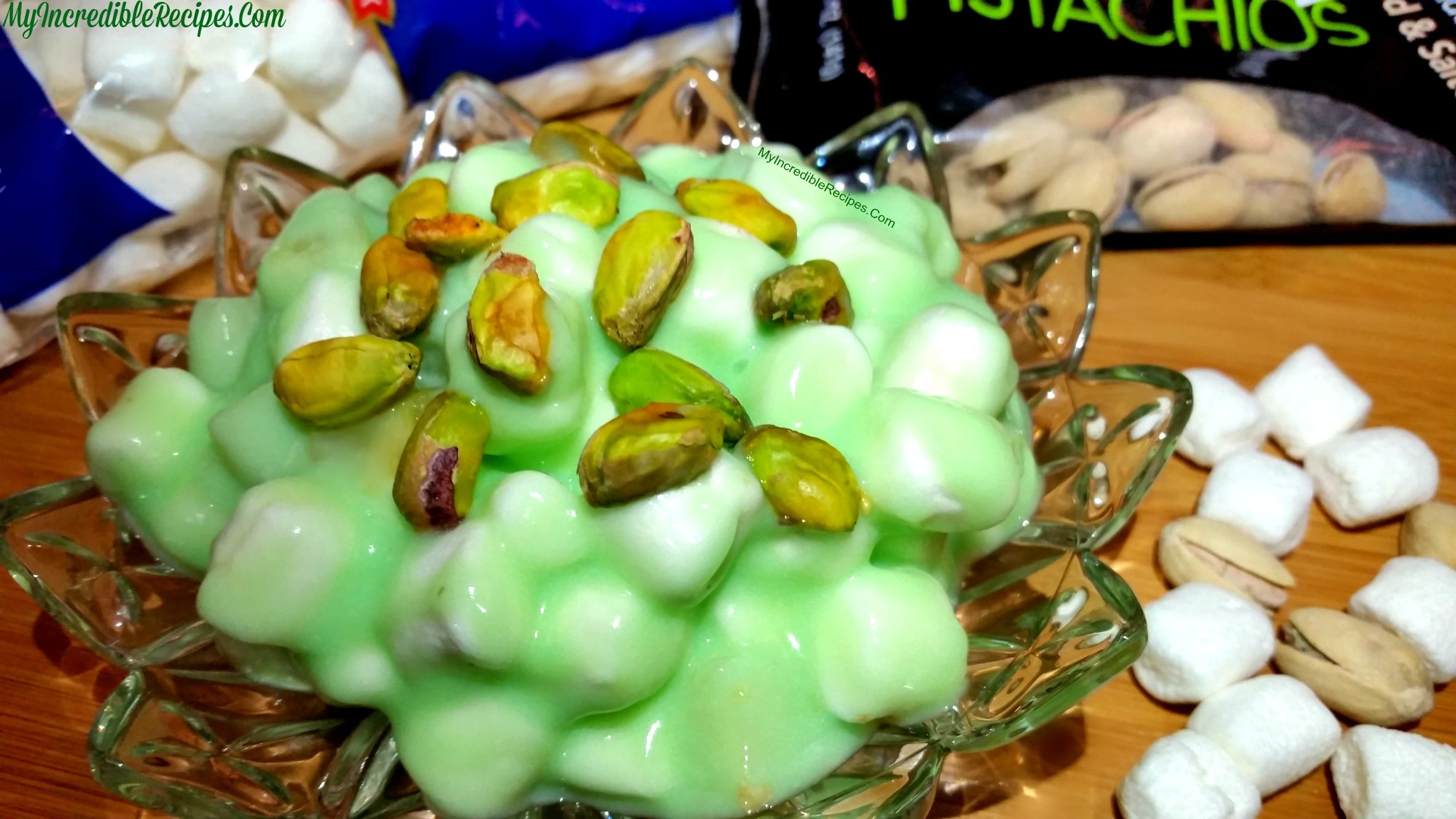 Old Fashioned Pistachio Salad! *Watergate Salad*