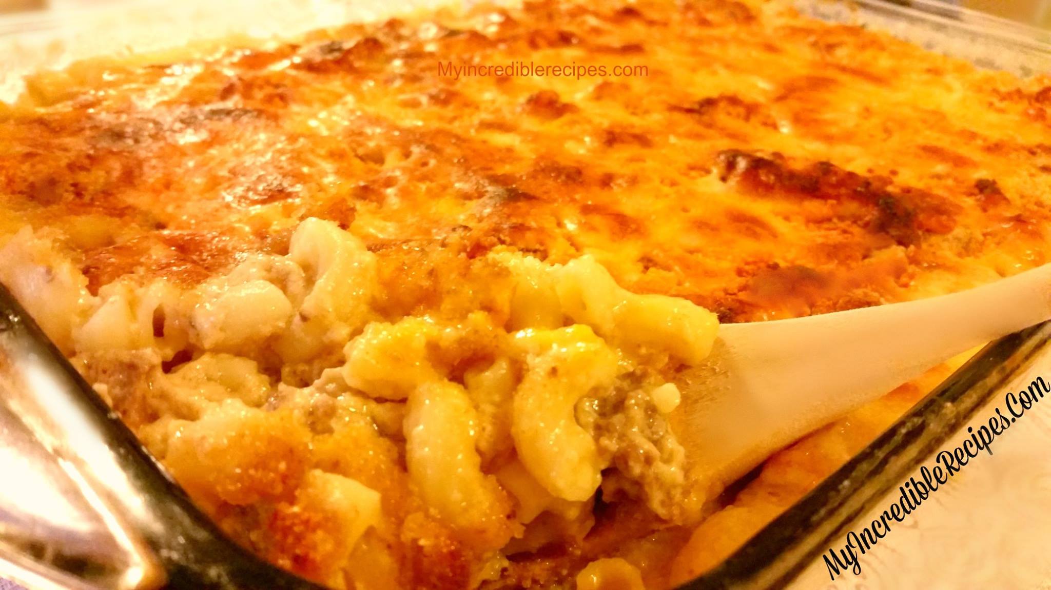 Cheesy Macaroni & Beef Casserole!