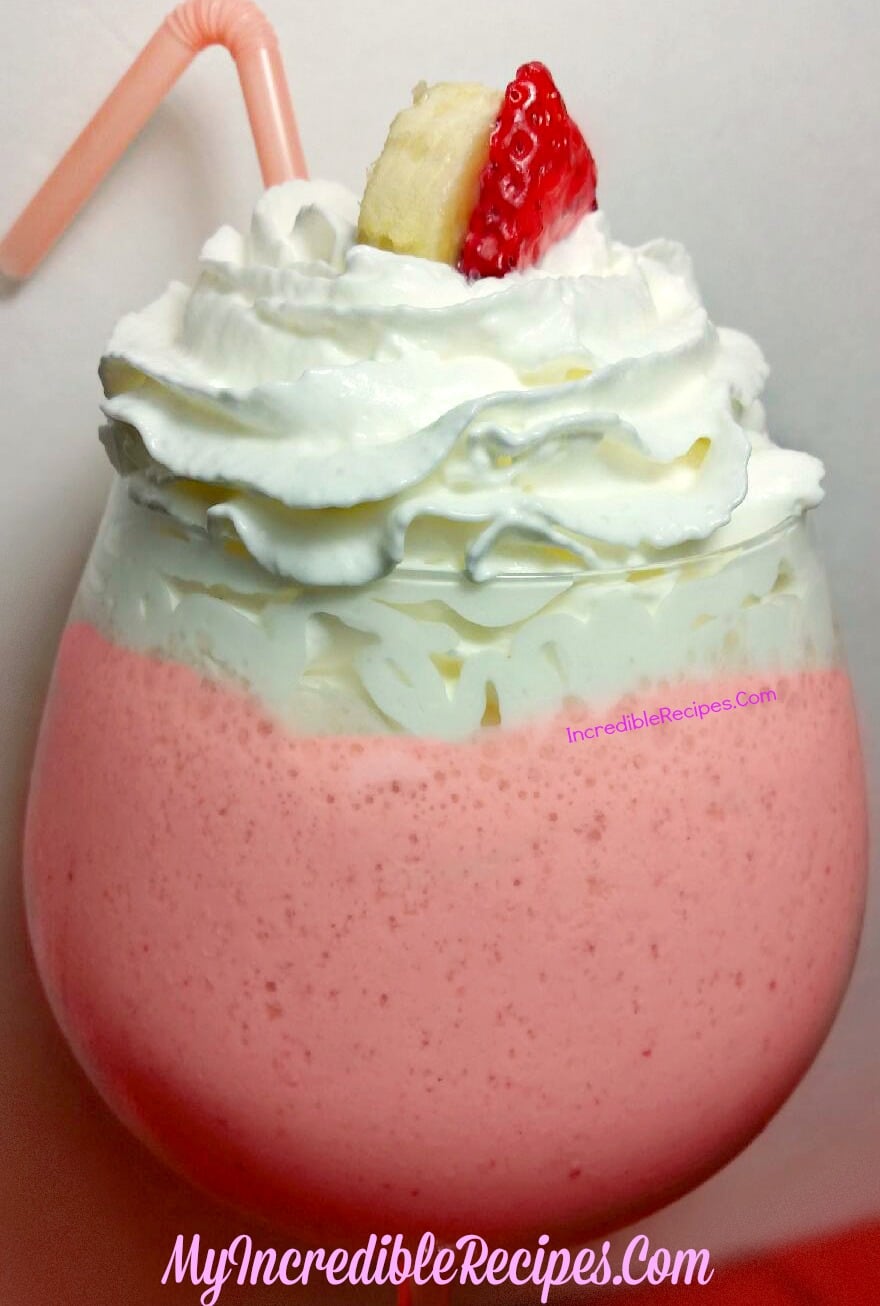 Summer Strawberry Banana Smoothie!