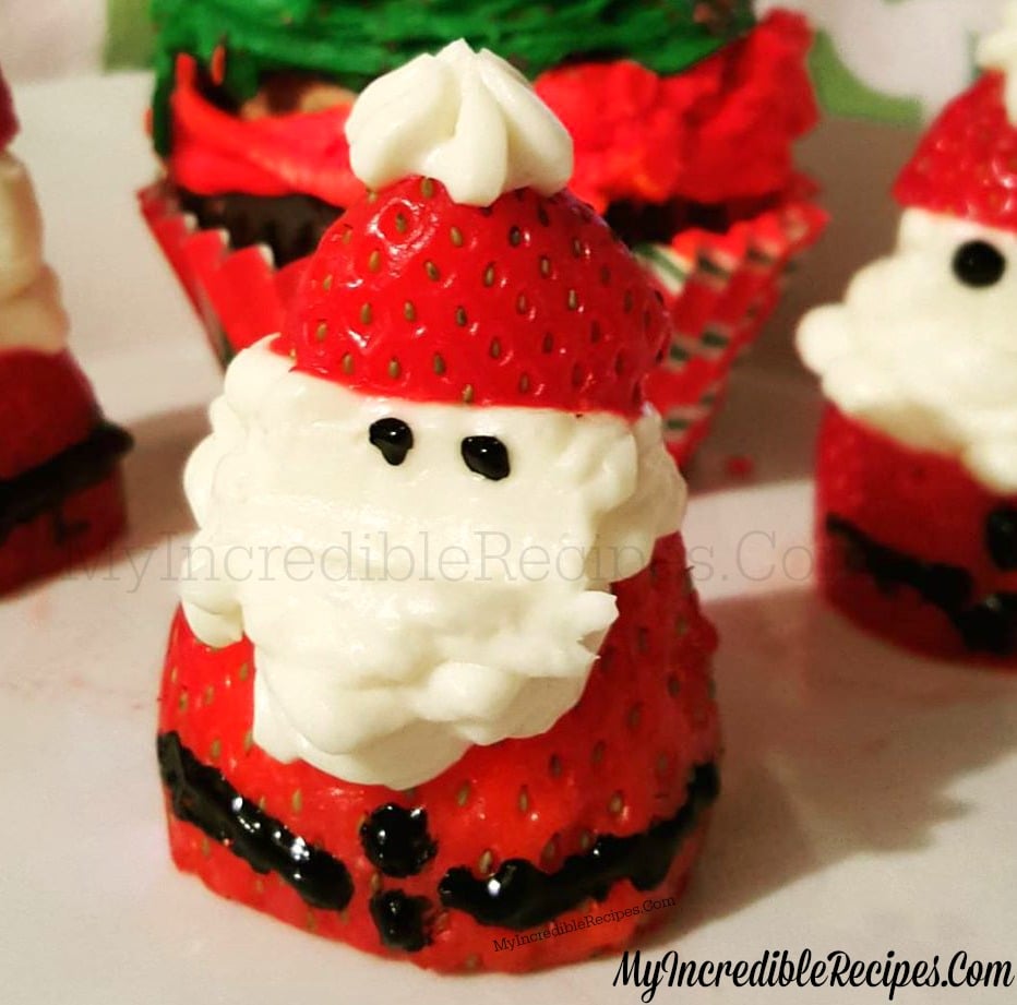 Strawberry Cheesecake Santas for Christmas!