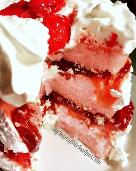Strawberries & Cream Cake