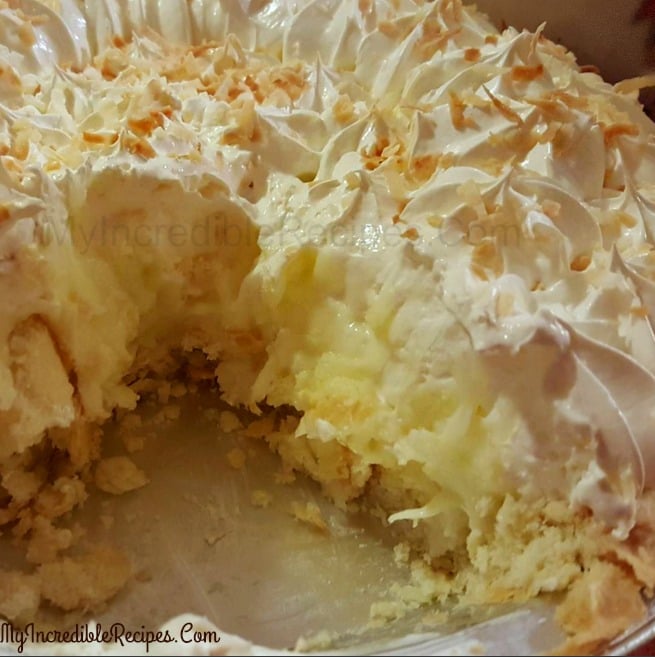 Easy Old Fashioned Coconut Cream Pie!