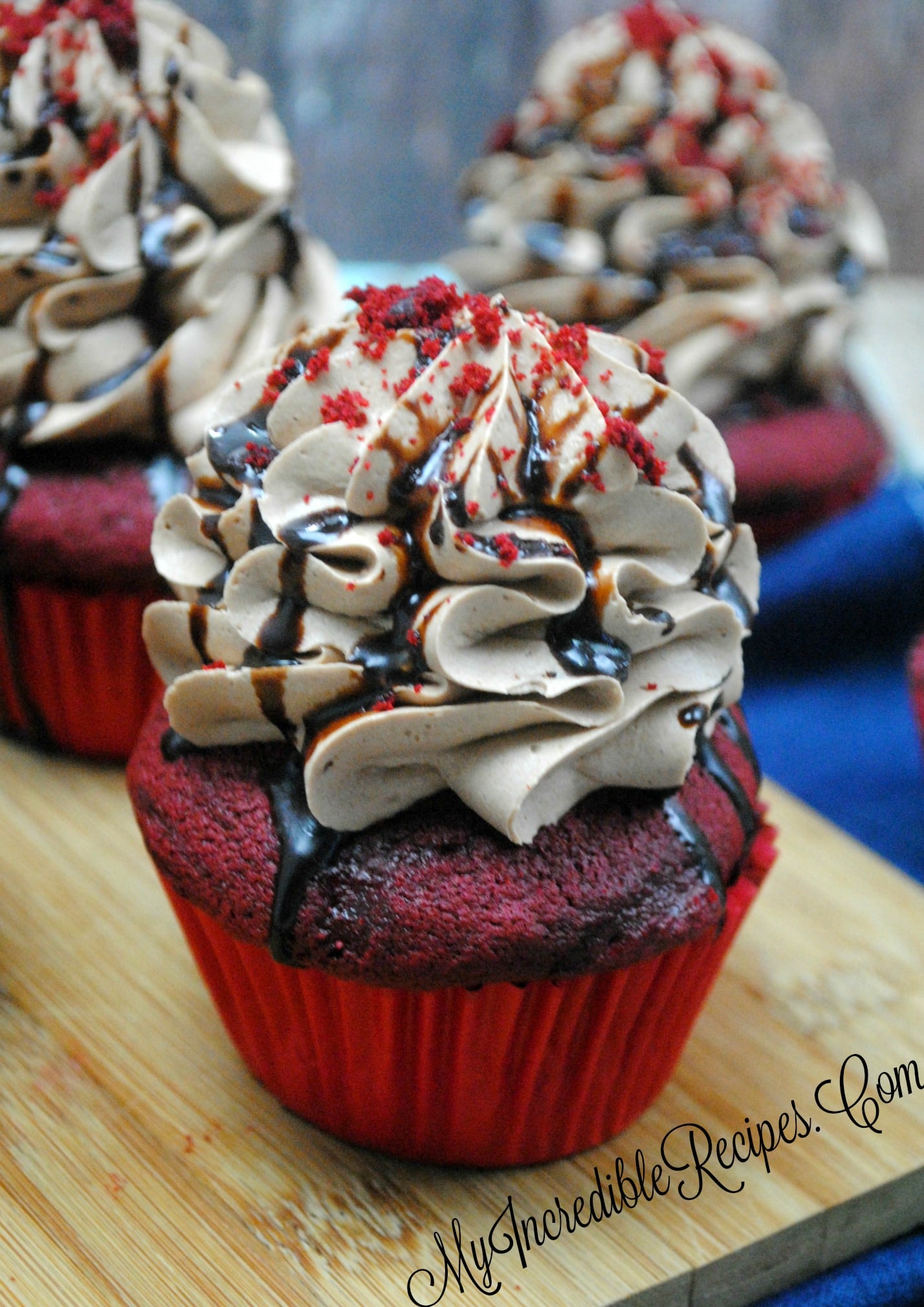 Red Velvet Cupcakes w/ Chocolate Cream Cheese Frosting!