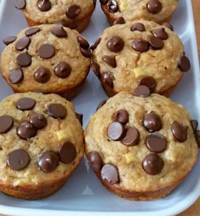Easy Chocolate Chip Muffins