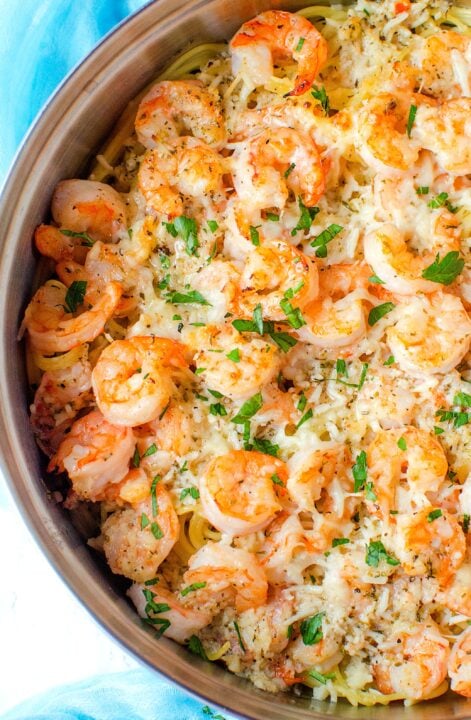 Garlic Parmesan Shrimp Scampi Pasta!