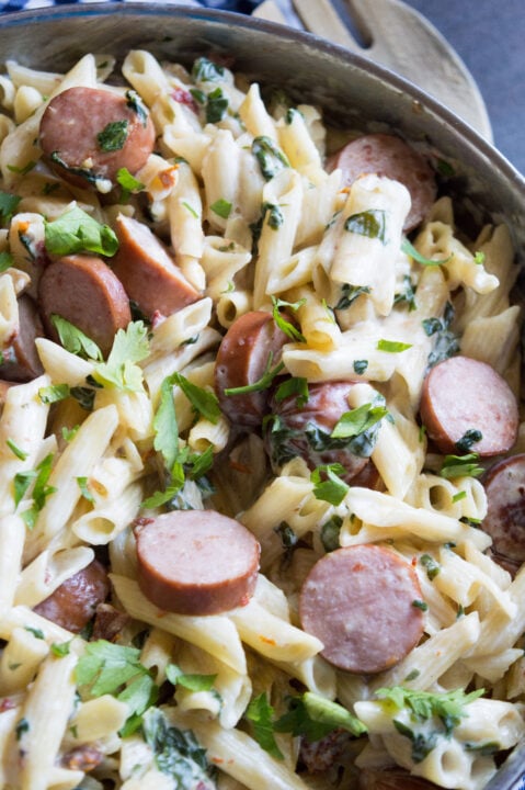Creamy Garlic Mozzarella Pasta with Spinach & Sausage!