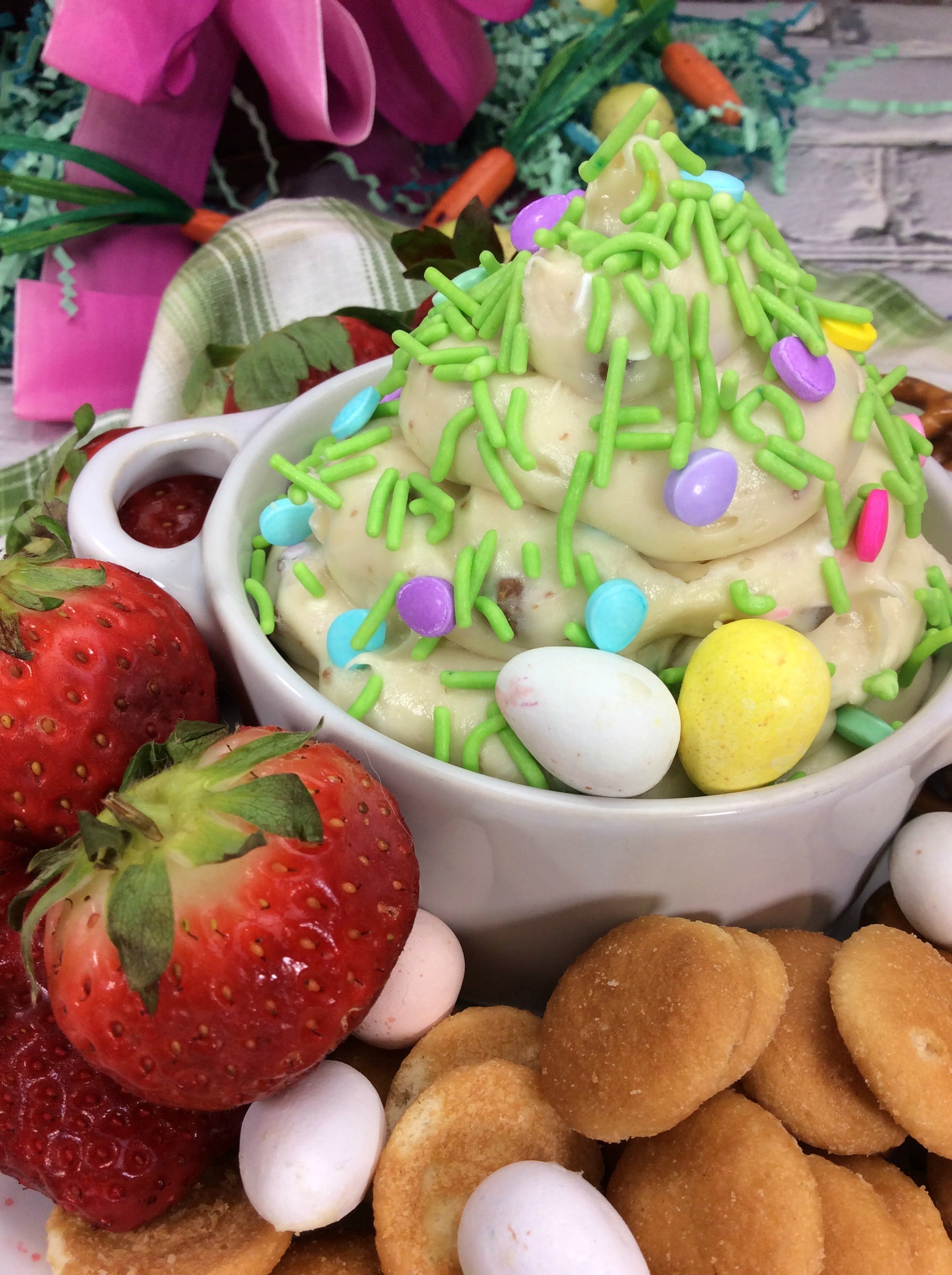 Springtime Cheesecake Dip!