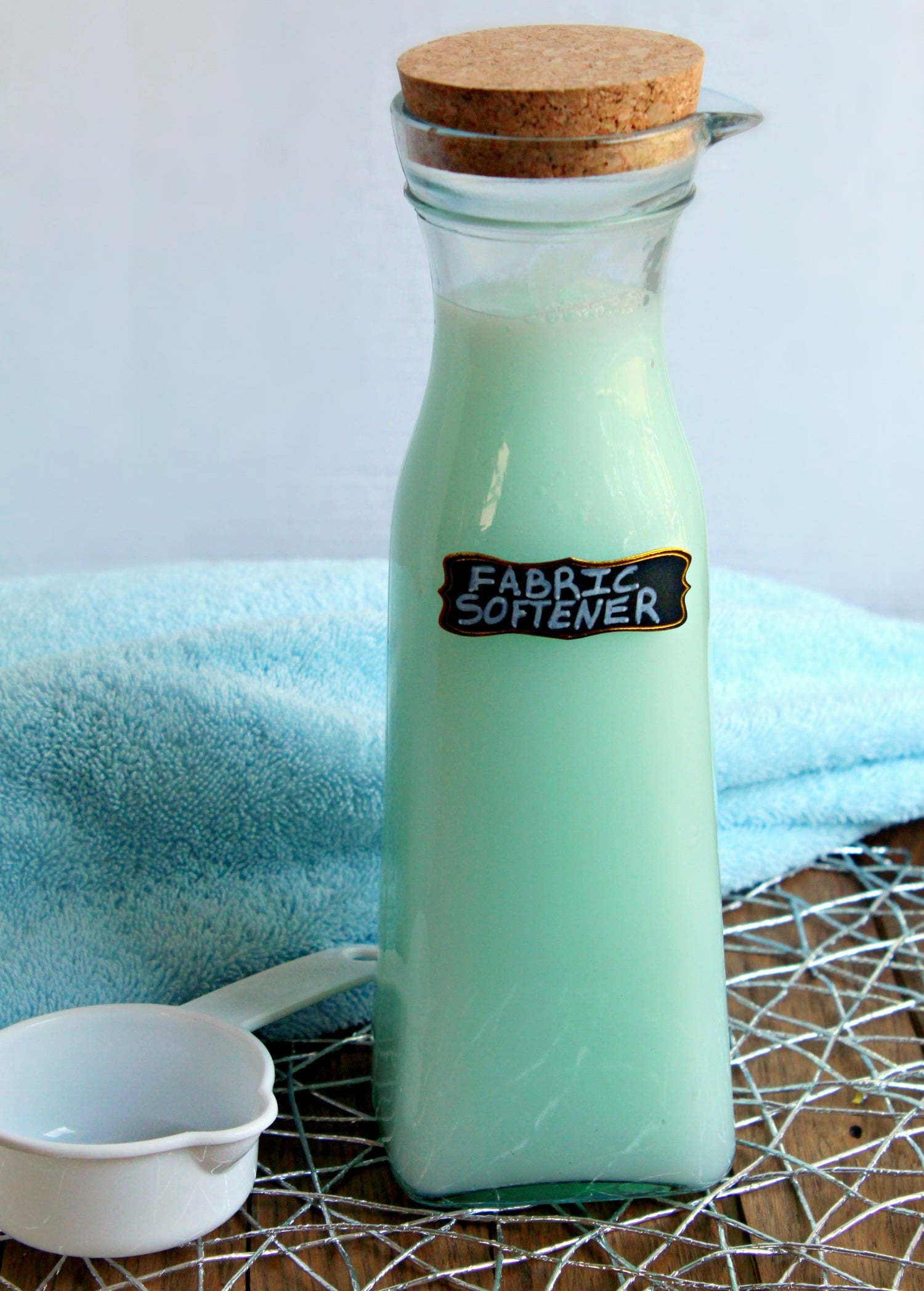 3 Ingredient DIY Homemade fabric Softener!
