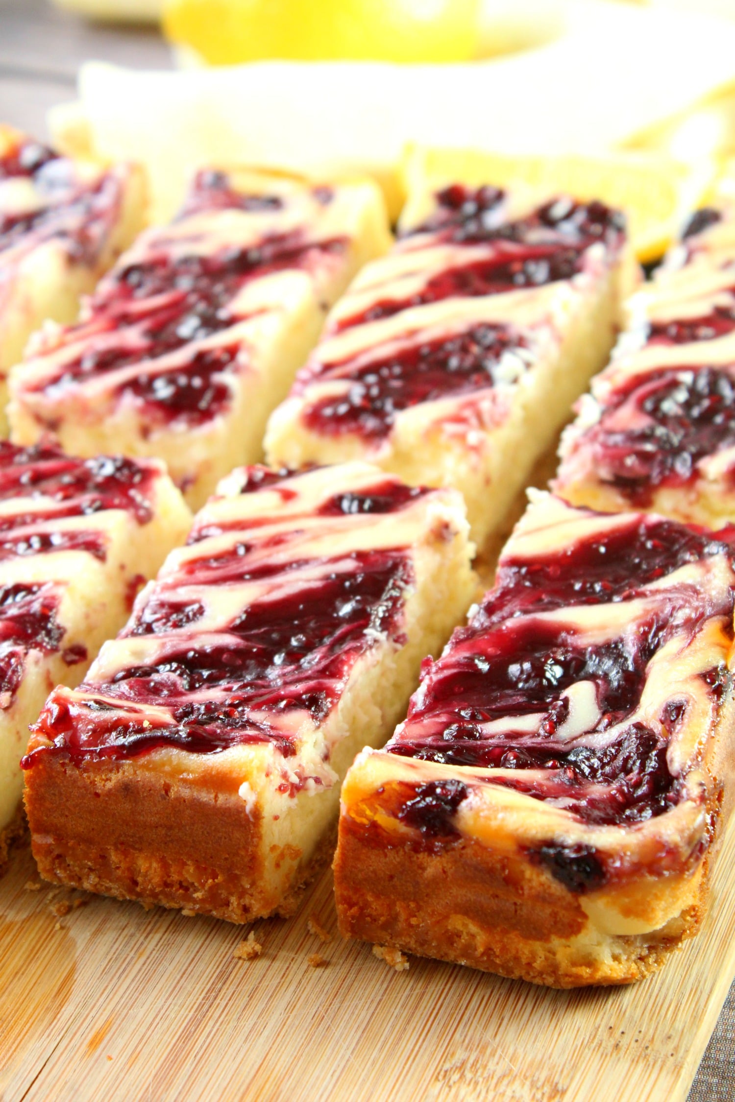Lemon Raspberry Cheesecake Bars!