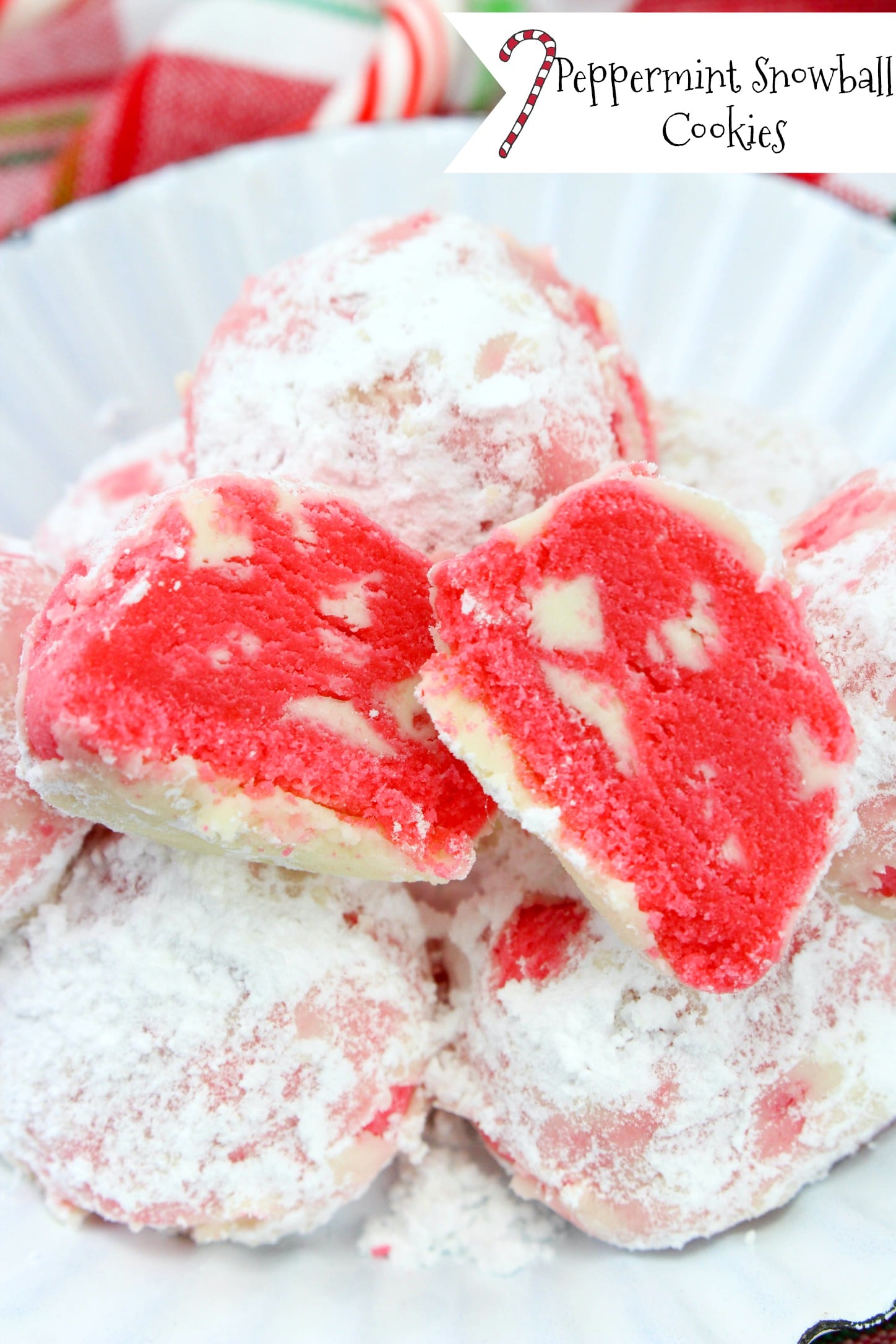 Christmas Shortbread Snowball Cookies!