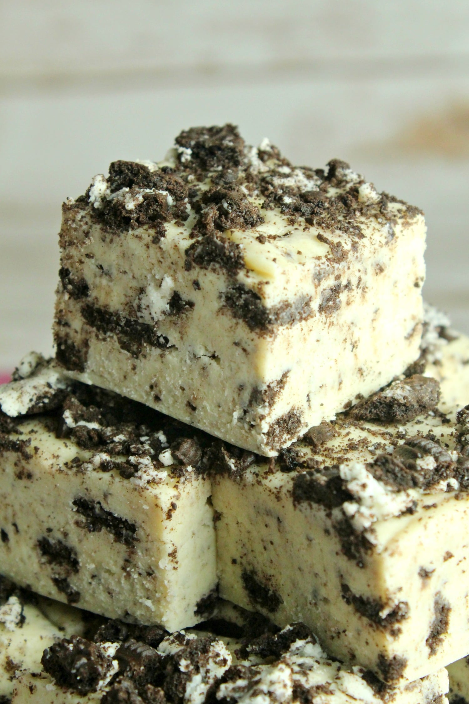 No Bake Cookies & Cream Fudge