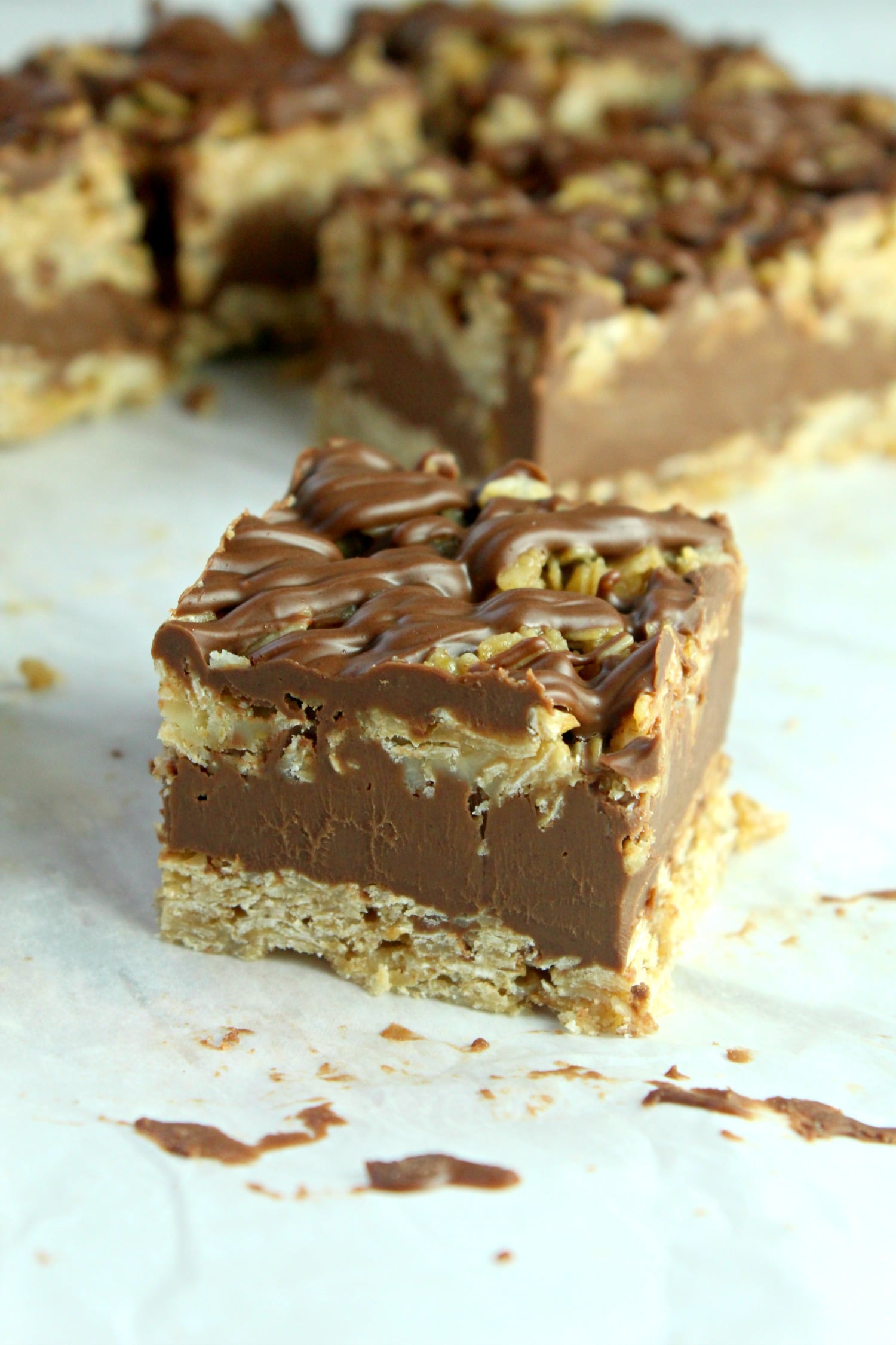 Easy No-Bake Chocolate Oatmeal Bars