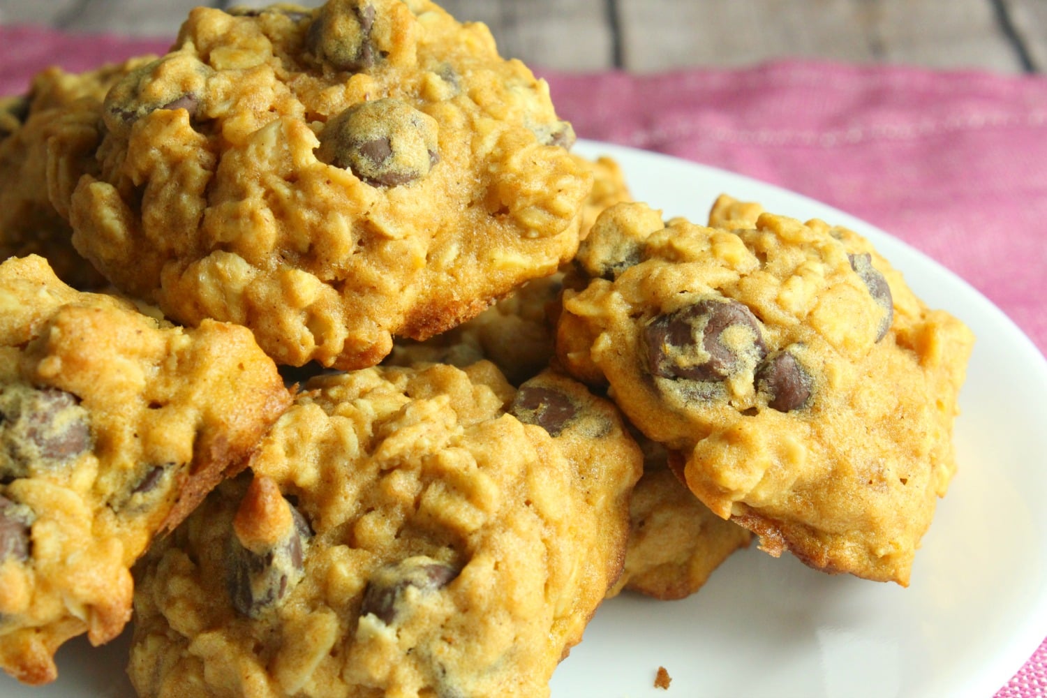 Pumpkin Oatmeal Chocolate Chip Cookies