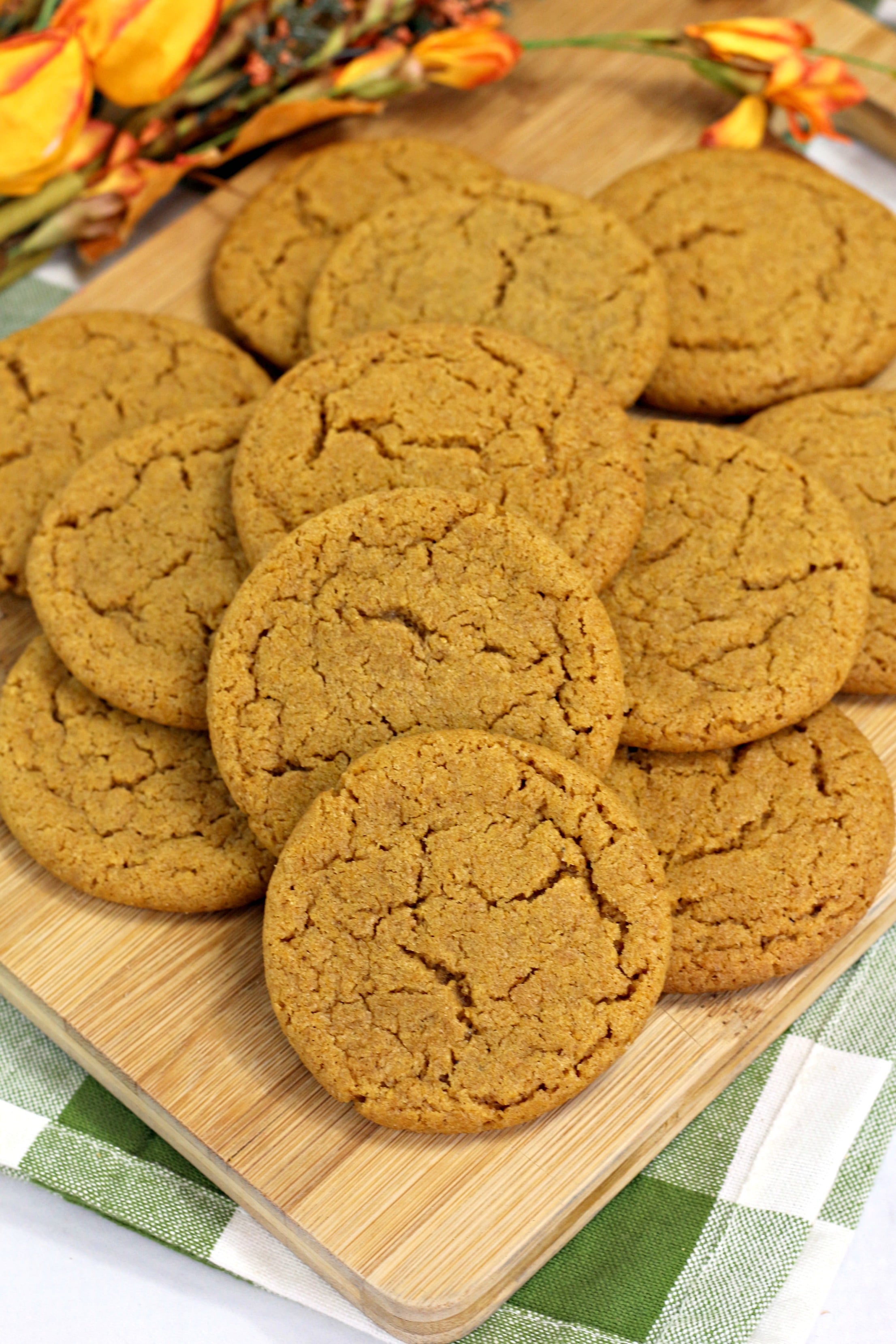 Chewy Pumpkin Gingersnap Cookies