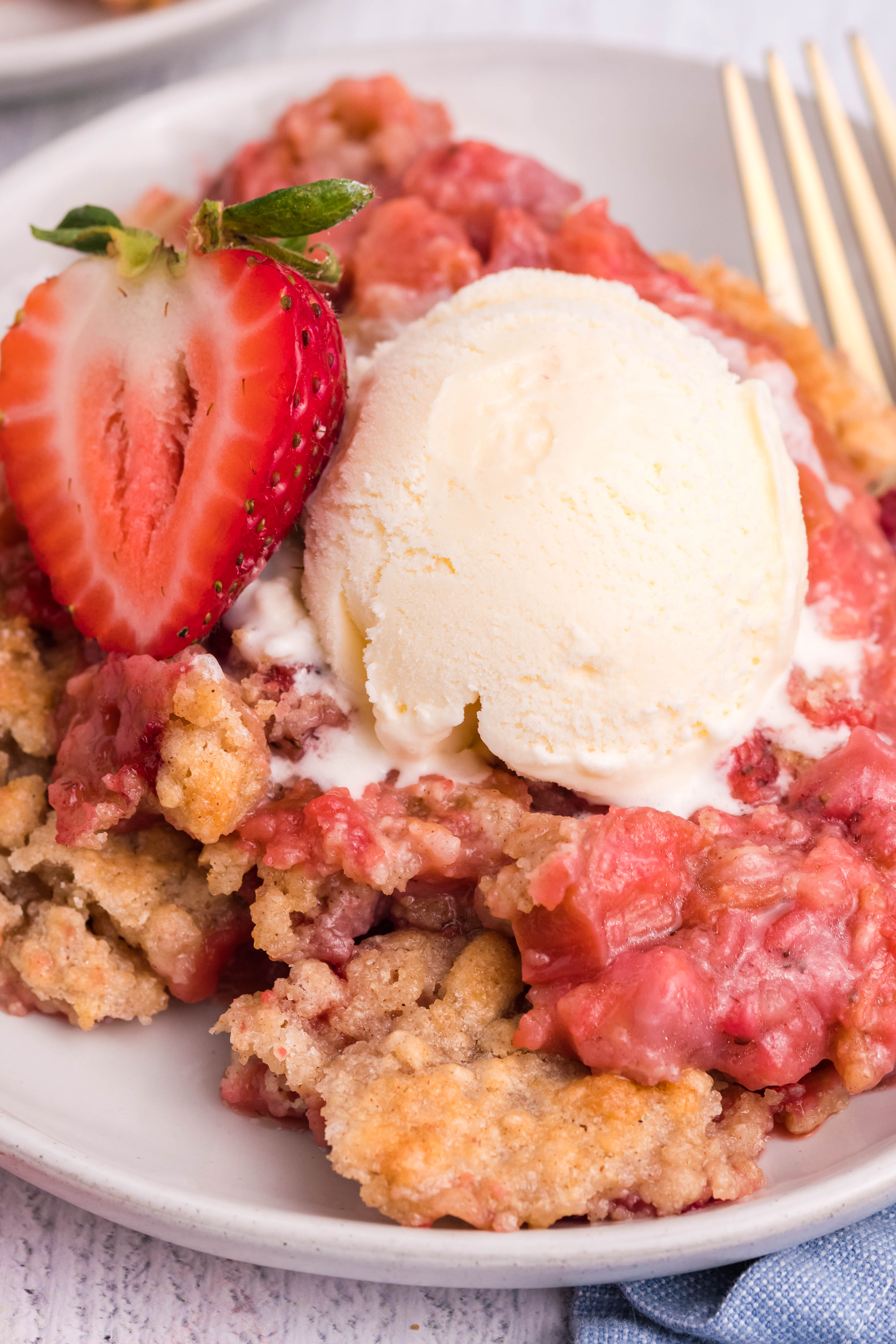 Strawberry Rhubarb Cobbler