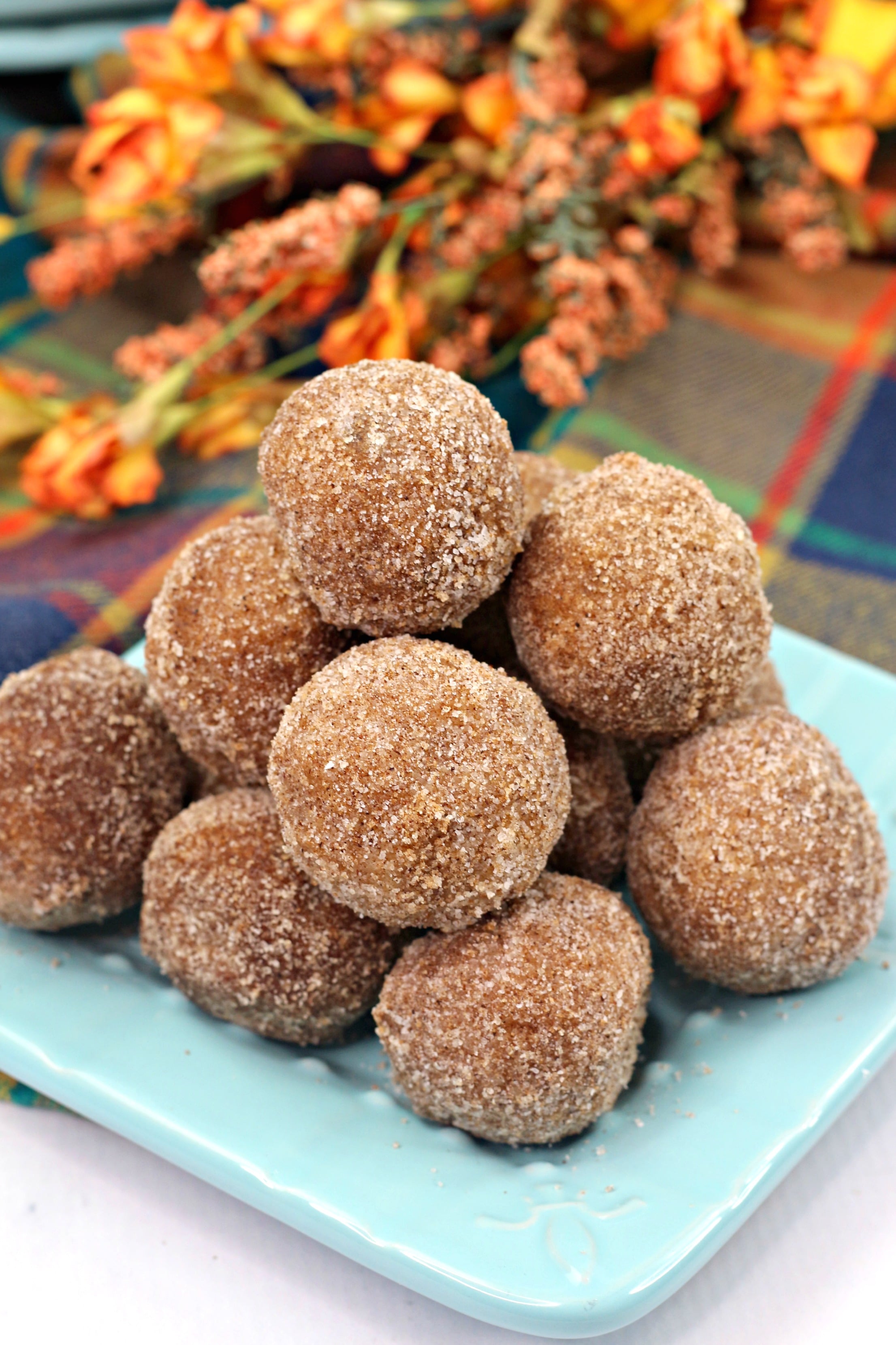 Pumpkin Snickerdoodle Donut Holes