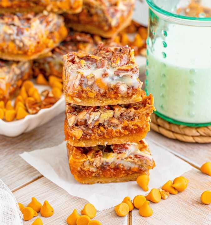 Pumpkin Pecan Magic Bars