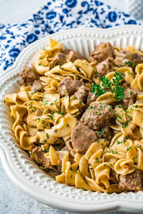 Slow Cooker Beef and Noodles