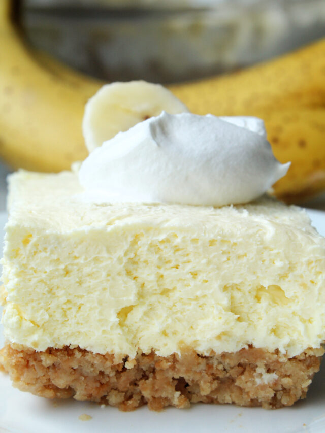 Banana Cream Cheesecake Bars Story