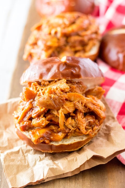 Slow Cooker Root Beer Chicken (4 Ingredients)