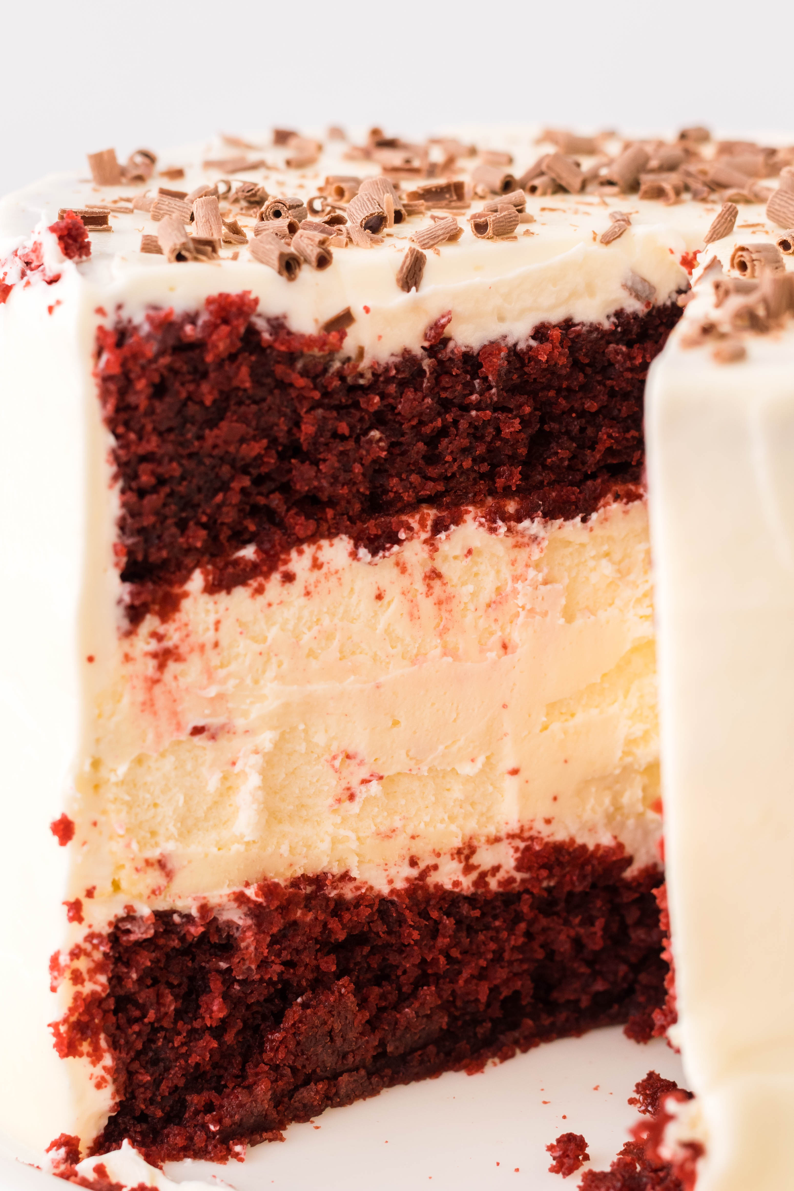 Red Velvet Cheesecake Cake