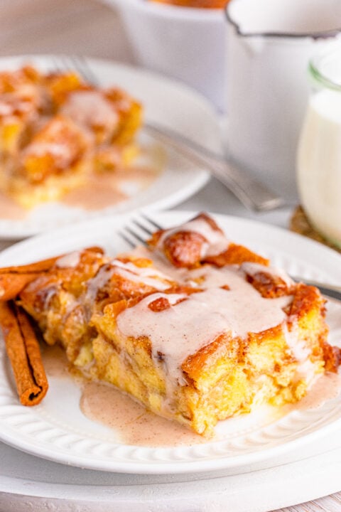 Glazed Honeybun Bread Pudding