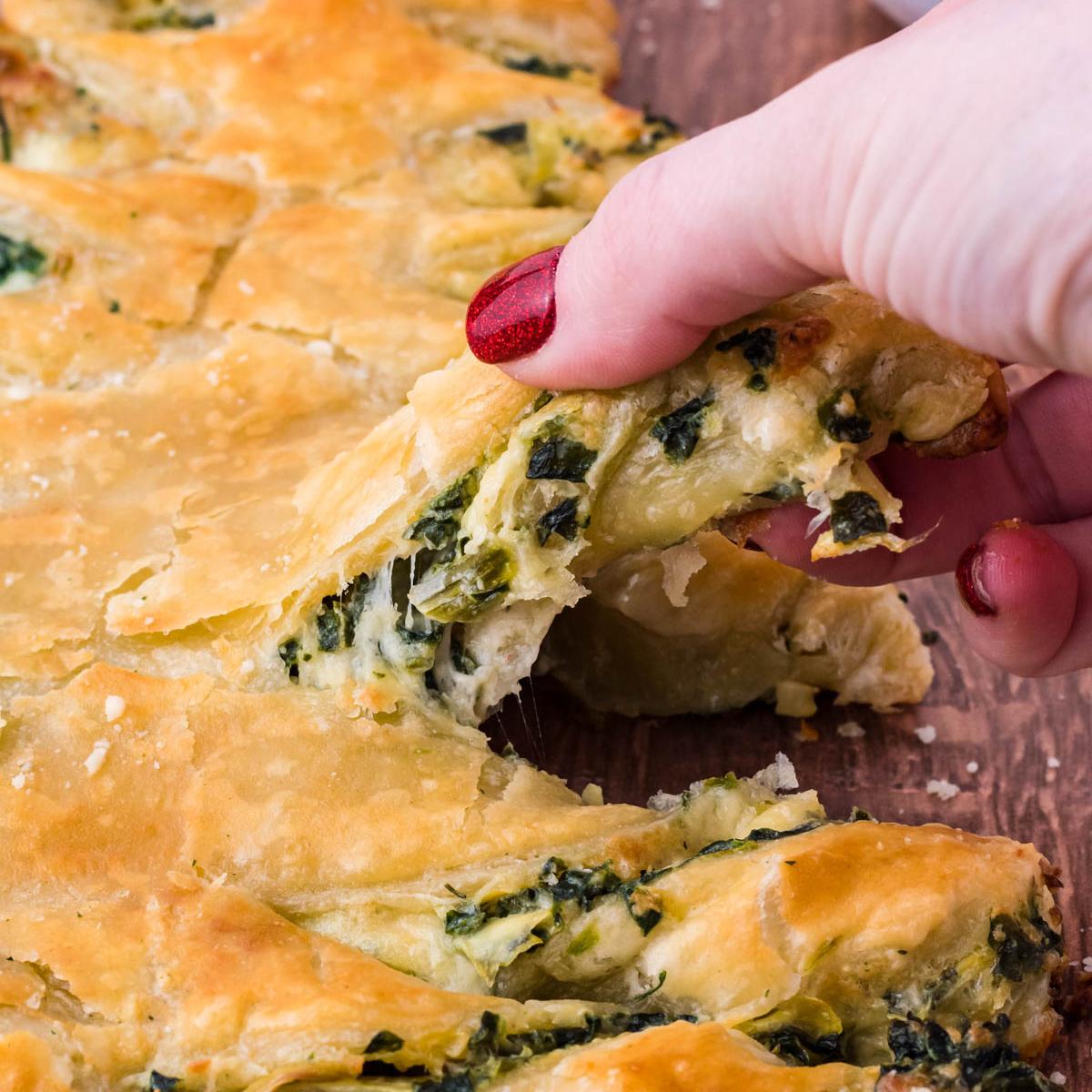 Spinach Artichoke Dip Pull Apart Christmas Bread