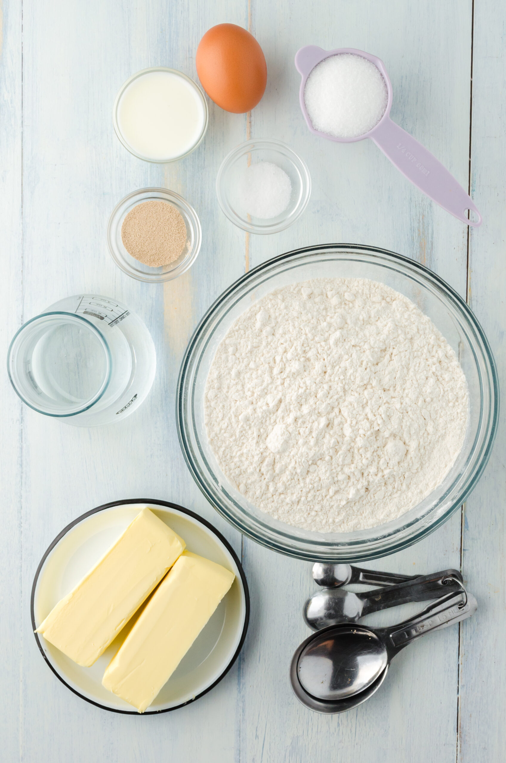 Overhead view of the ingredients needed to complete this recipe.