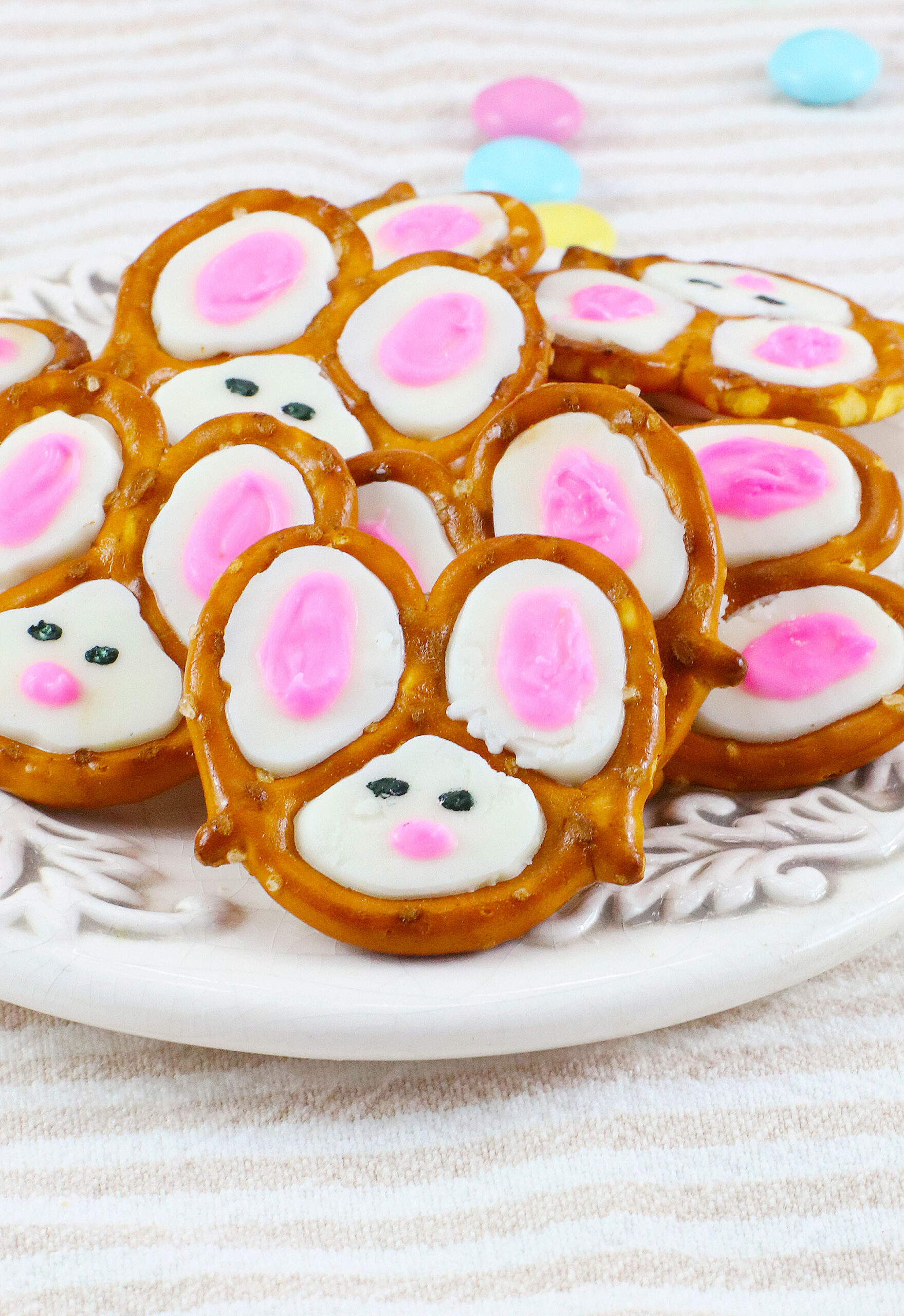 Front view of a pile of Bunny Pretzels on a white dish.
