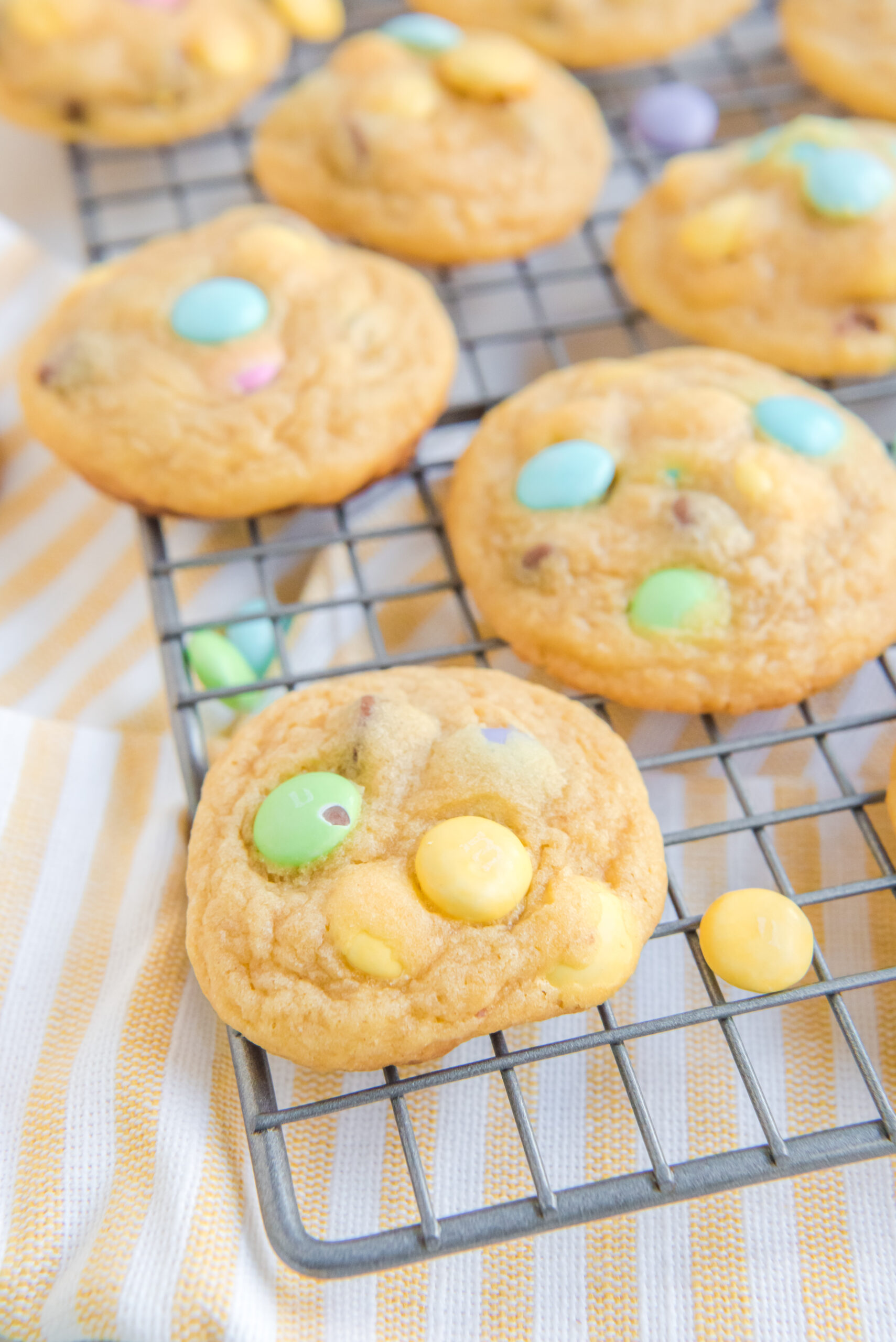 Close up view of Easter Pudding Cookies on a wire rack.