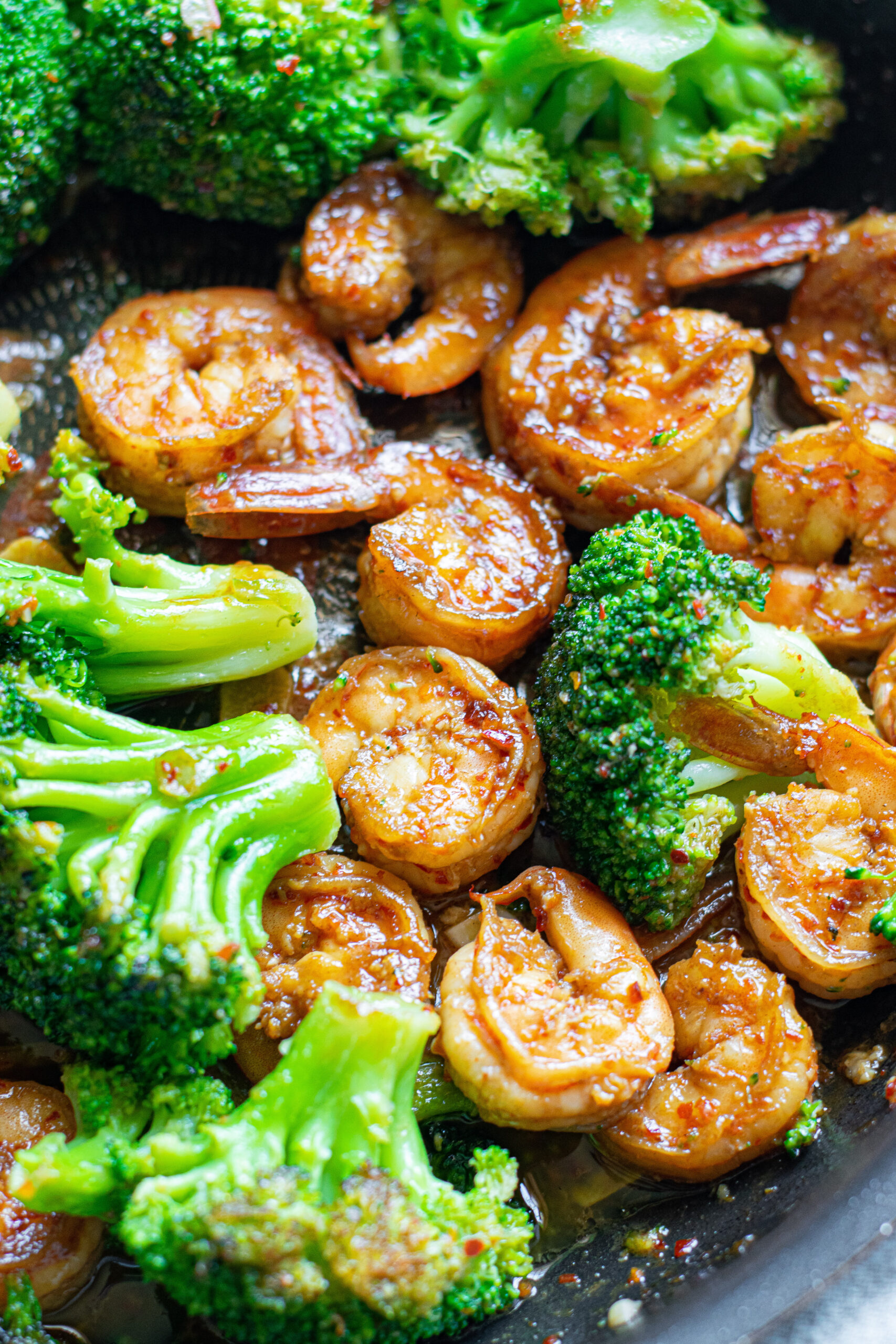 Overhead view of shrimp and broccoli skillet.