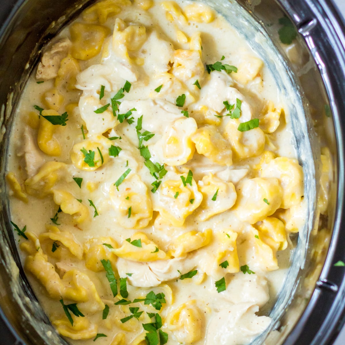 Slow Cooker Chicken Tortellini