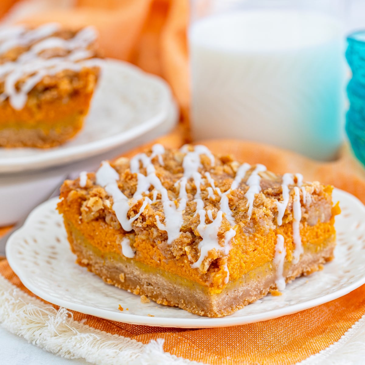 Pumpkin Streusel Bars