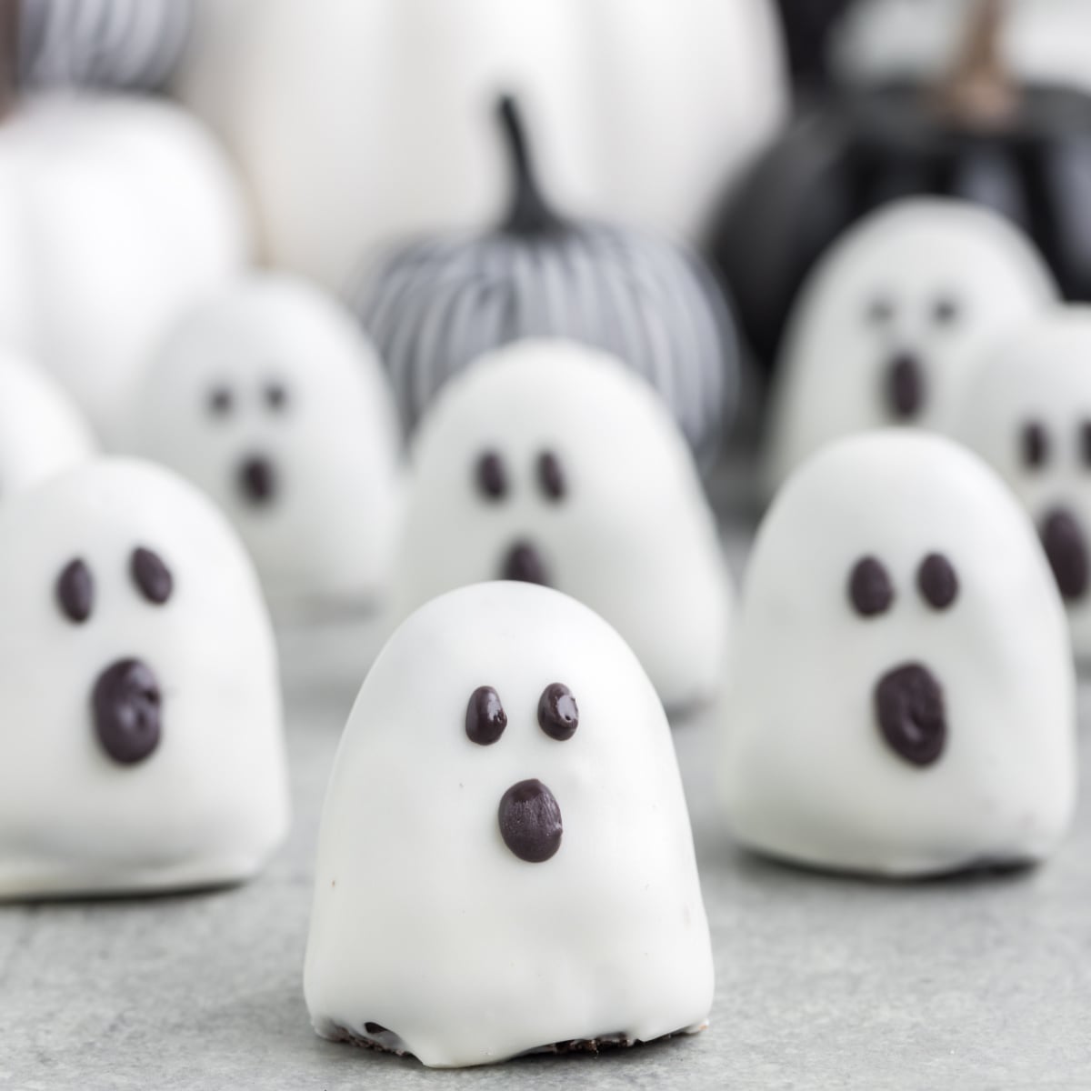 Halloween Ghost Truffles