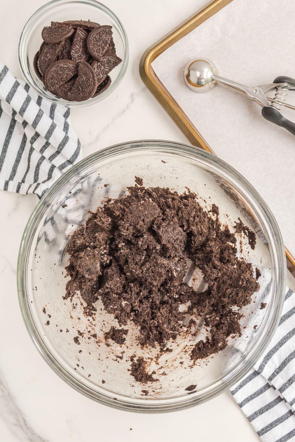 Bat Oreo Truffles batter in bowl