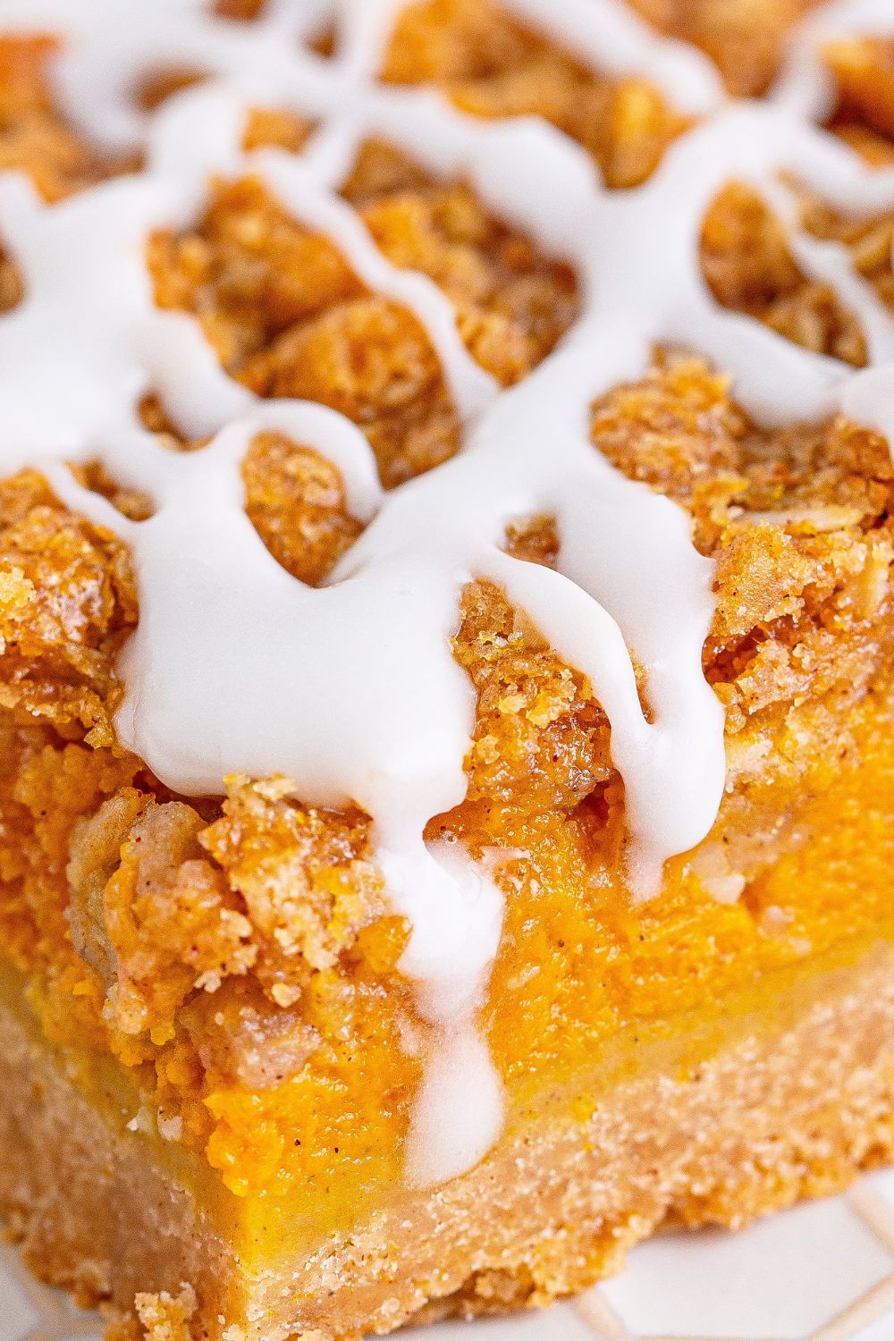pumpkin crumble bar close up