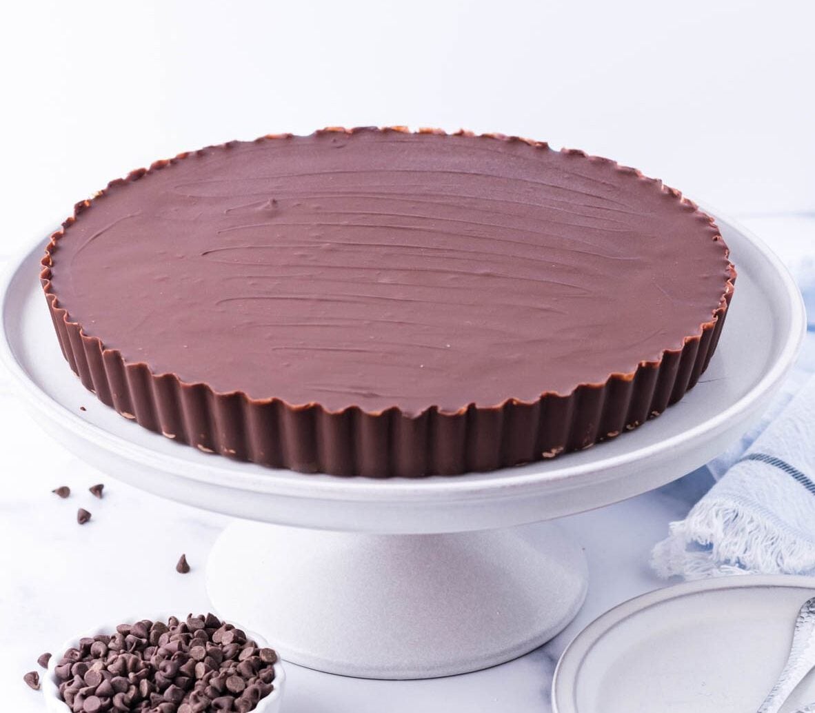 Giant Reese’s Cup Pie