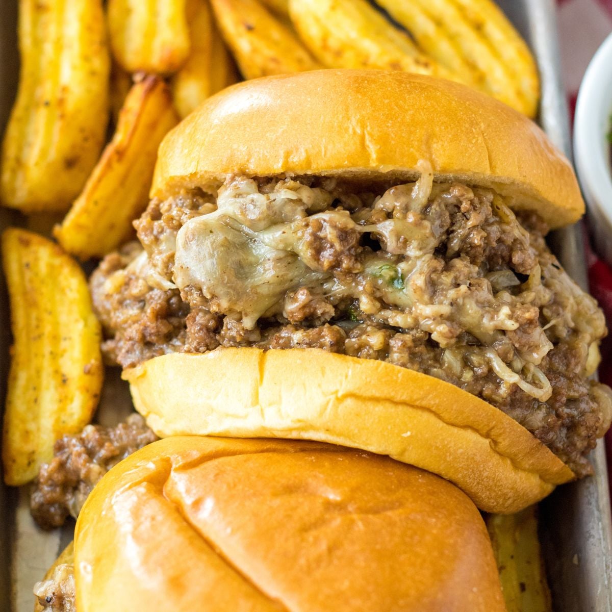 Slow Cooker Ground Beef French Dip Sandwiches