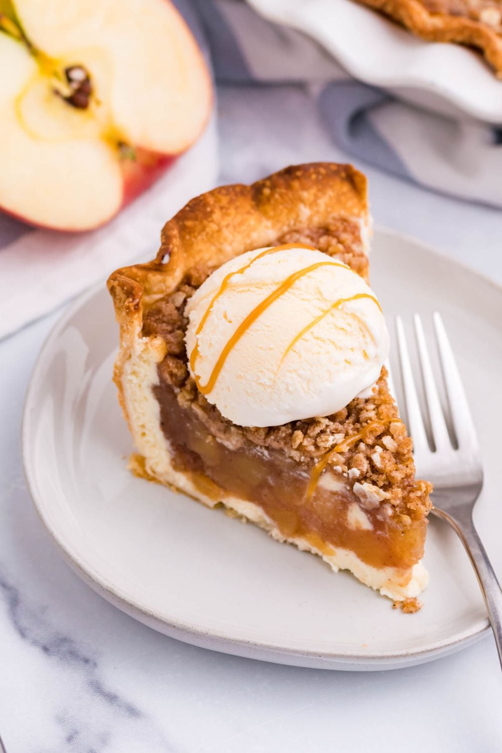 caramel apple crumbl pie on plate