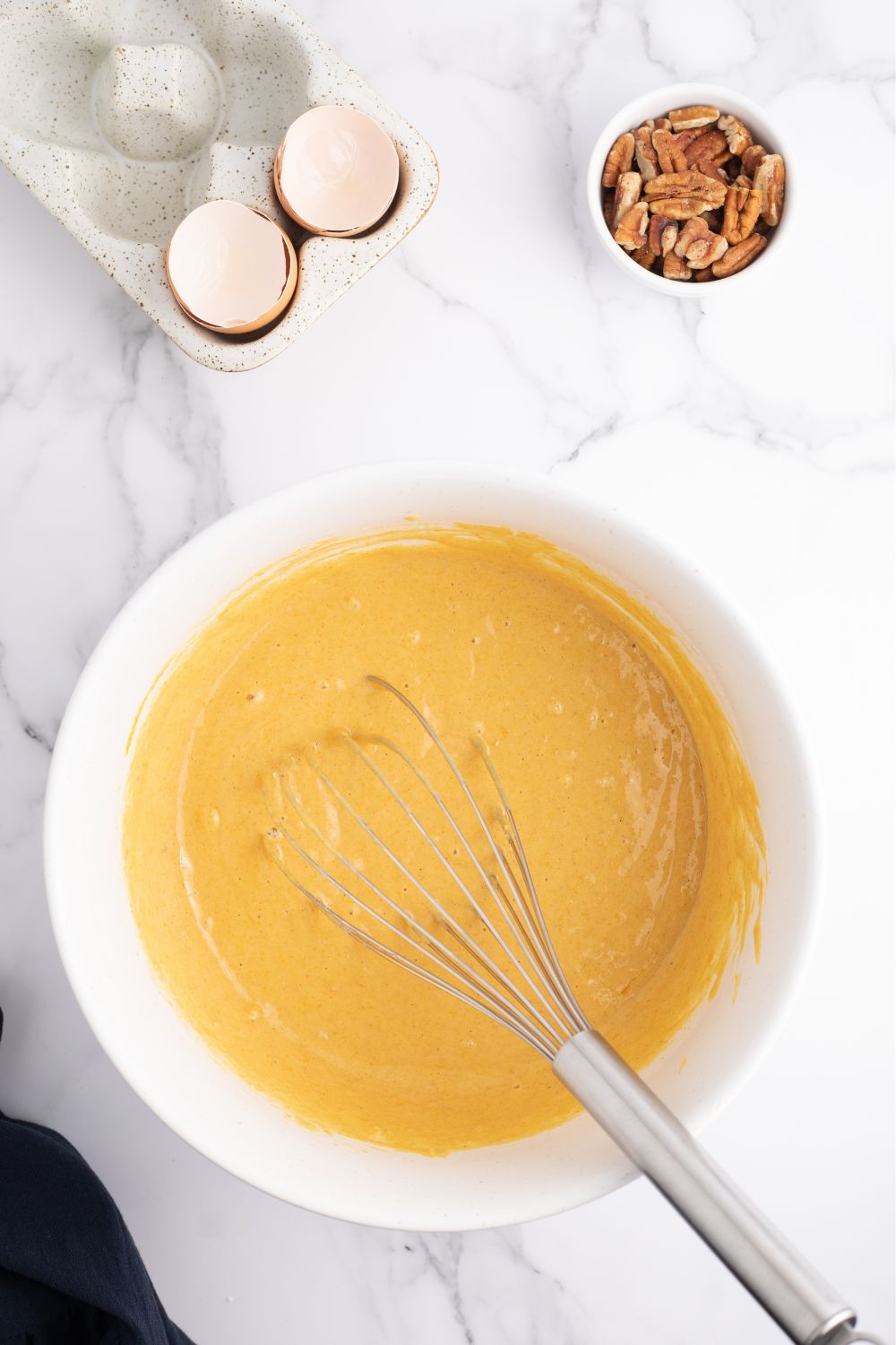 mixing pumpkin mix in a bowl 
