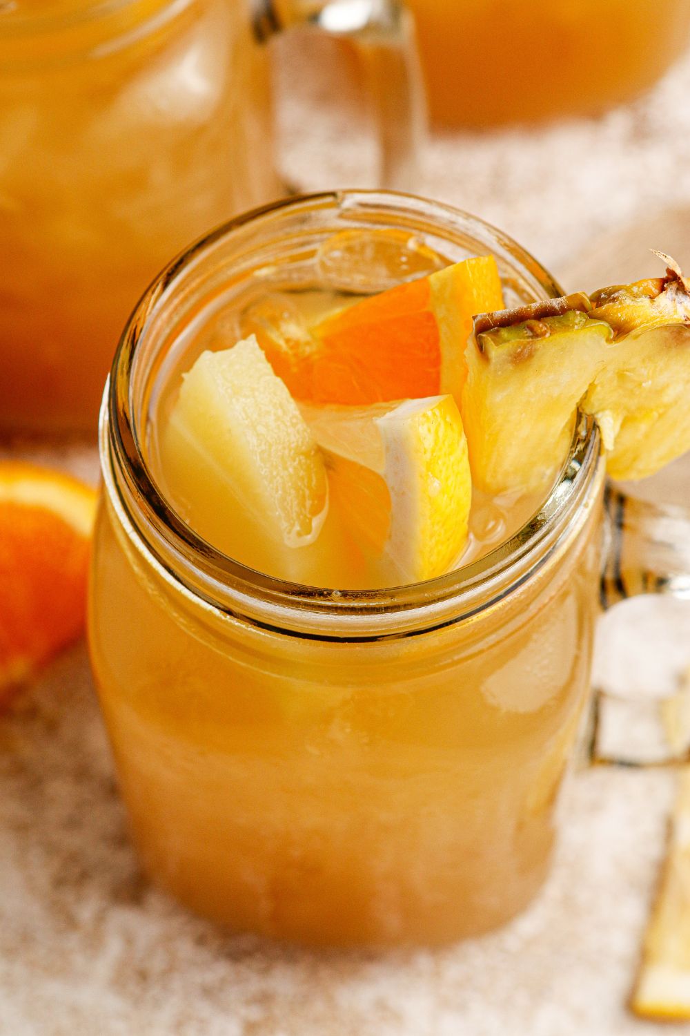 bourbon tea cocktail in a mason jar