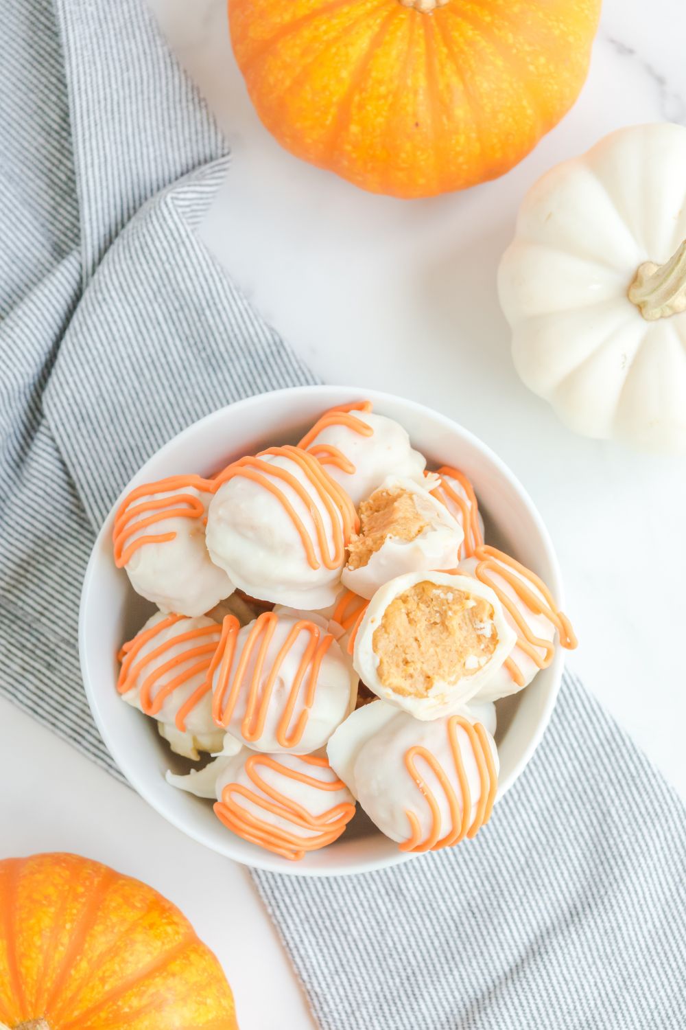 pumpkin recipes dessert balls in a bowl