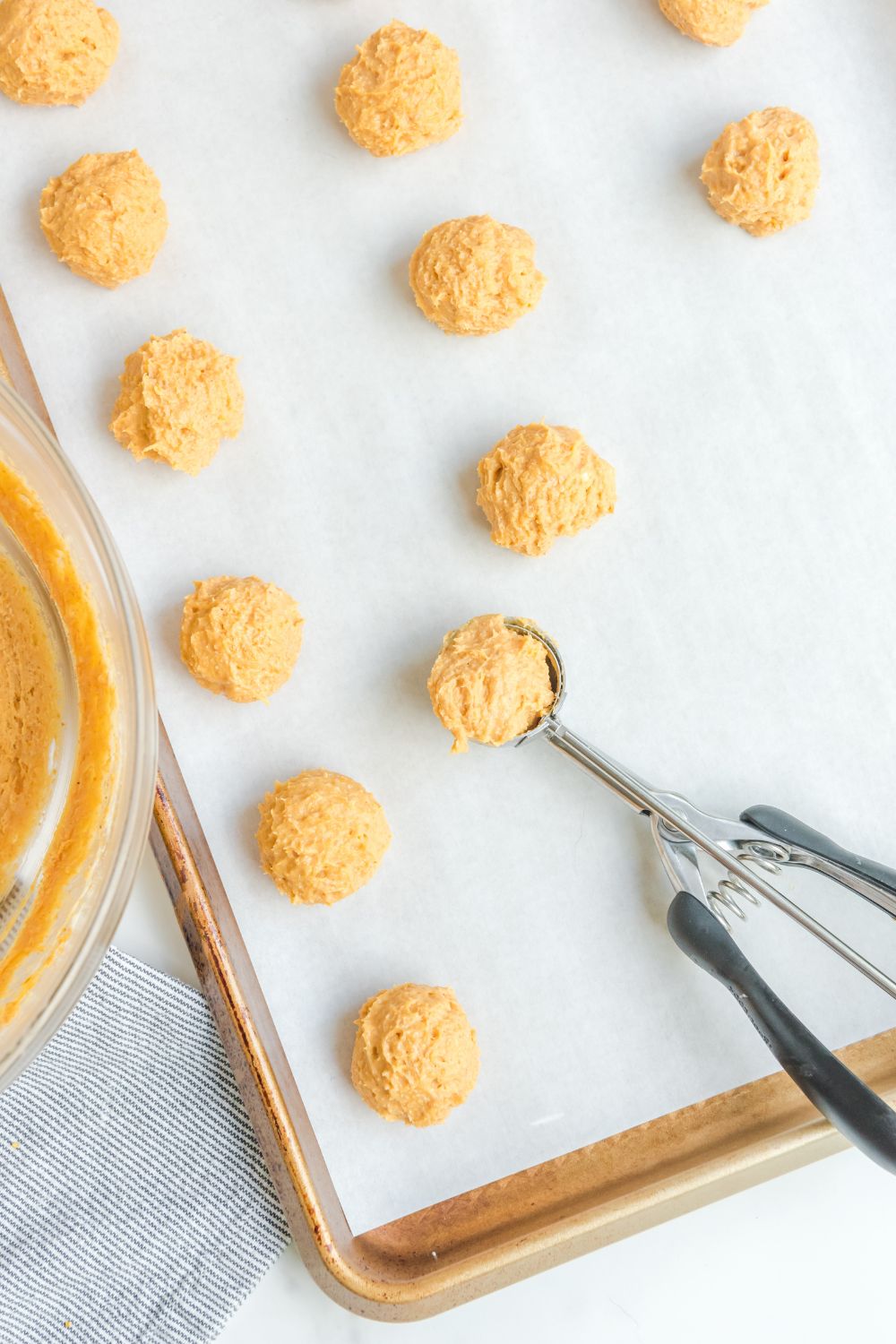 pumpkin truffle on cookie scoop 