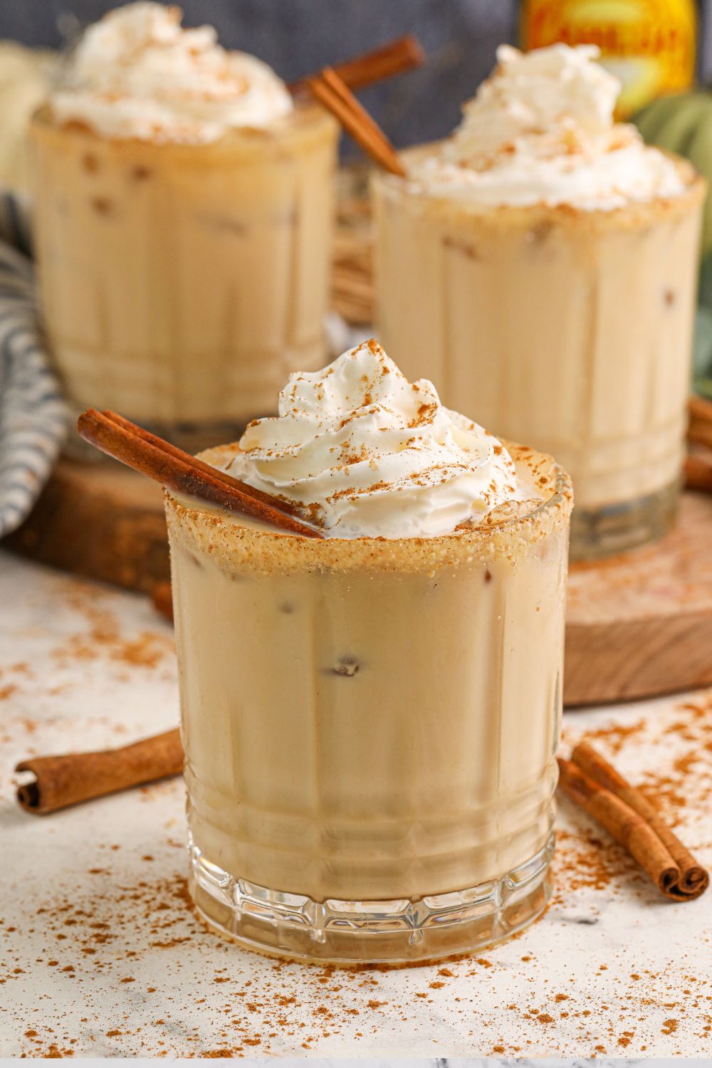 pumpkin spice white russian in glasses on table