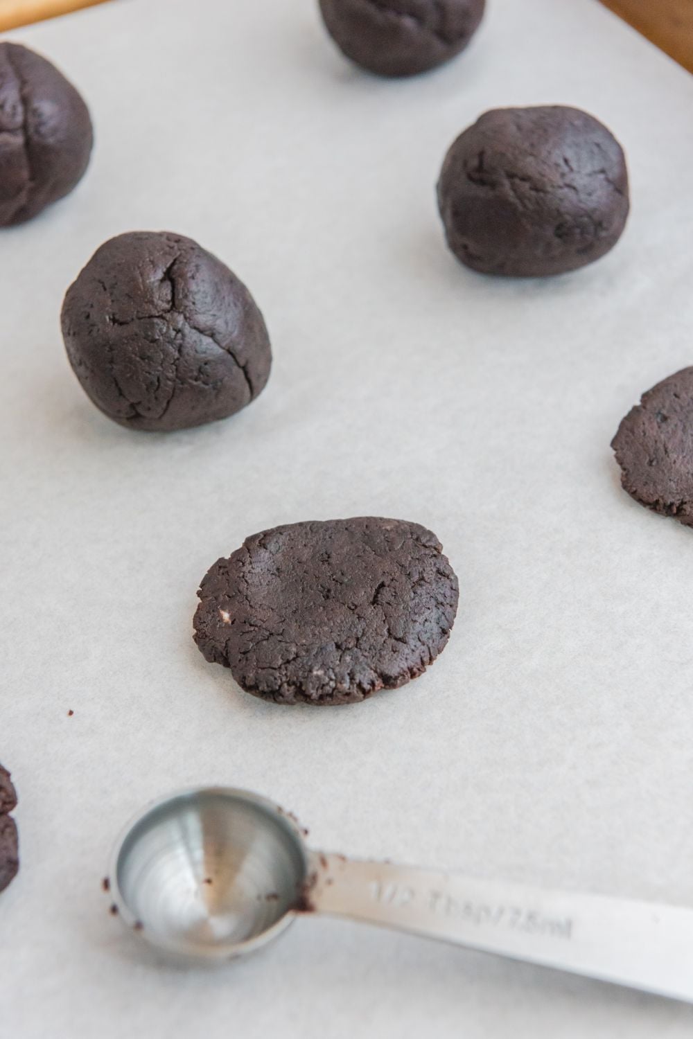 oreo balls getting smashed
