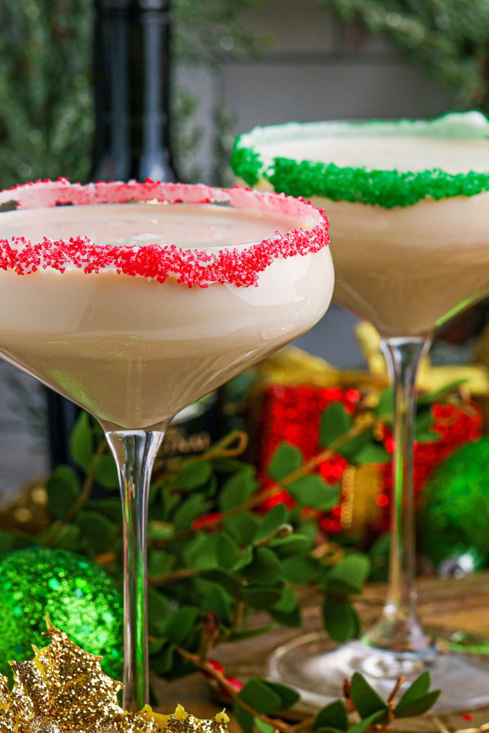 cocktail glass with sugar cookie drink in it 