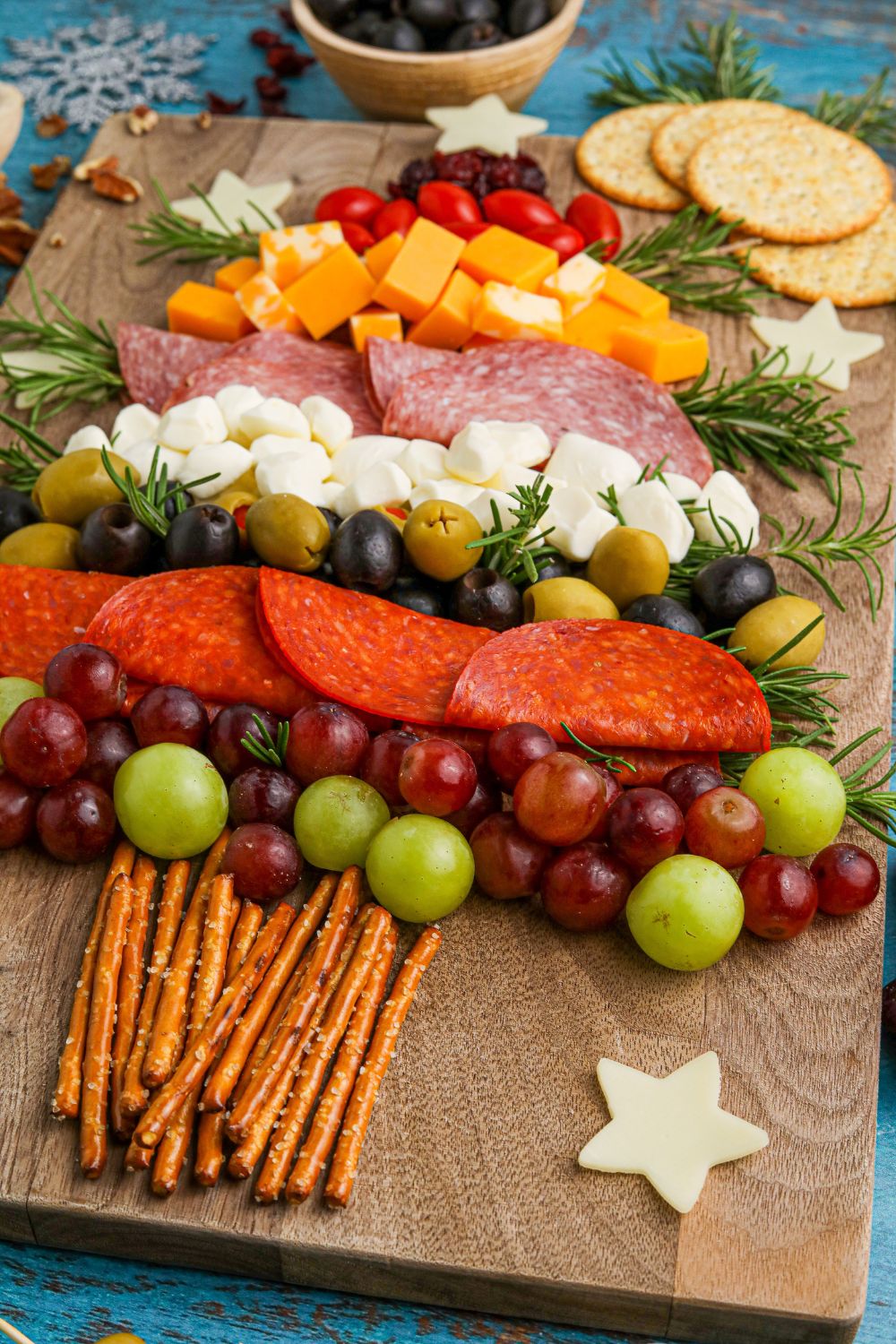 showing stem of charcuterie board