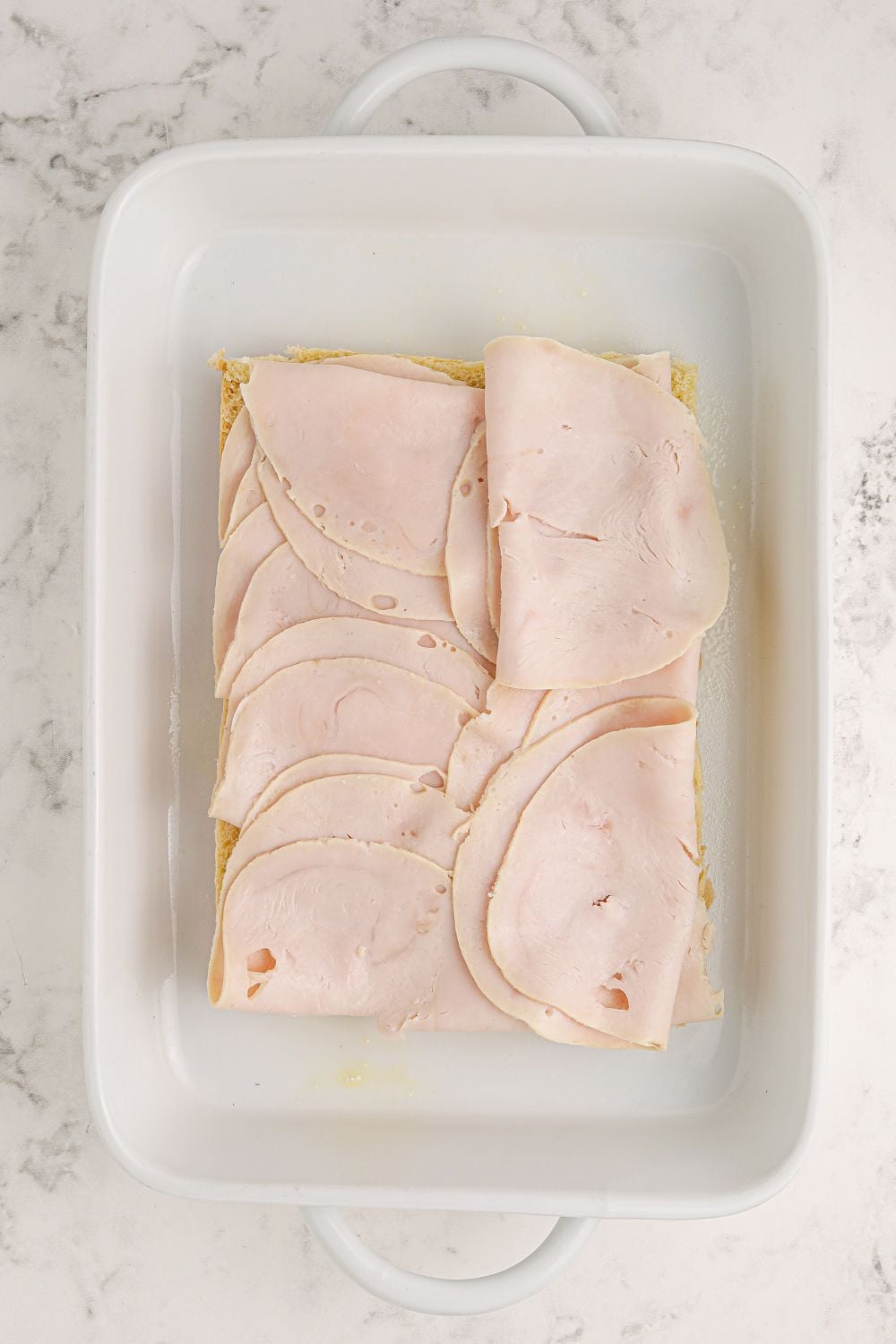 turkey meat on slider buns