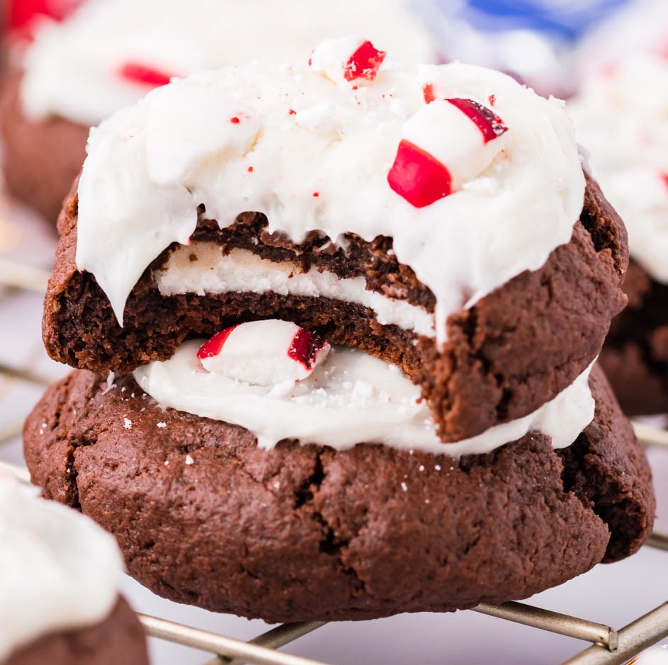 peppermint Patty Stuffed cookies up close 