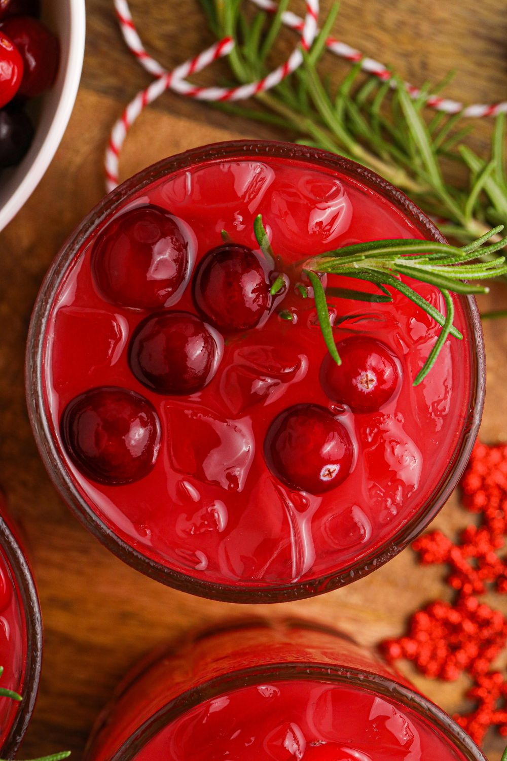 christmas punch alcohol in glass